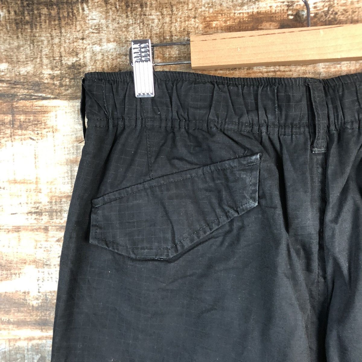 Japanese Brand DL Japanese Brand Dark Blue Cargo Multipocket Pants #C642 Size US 31 - 16 Thumbnail