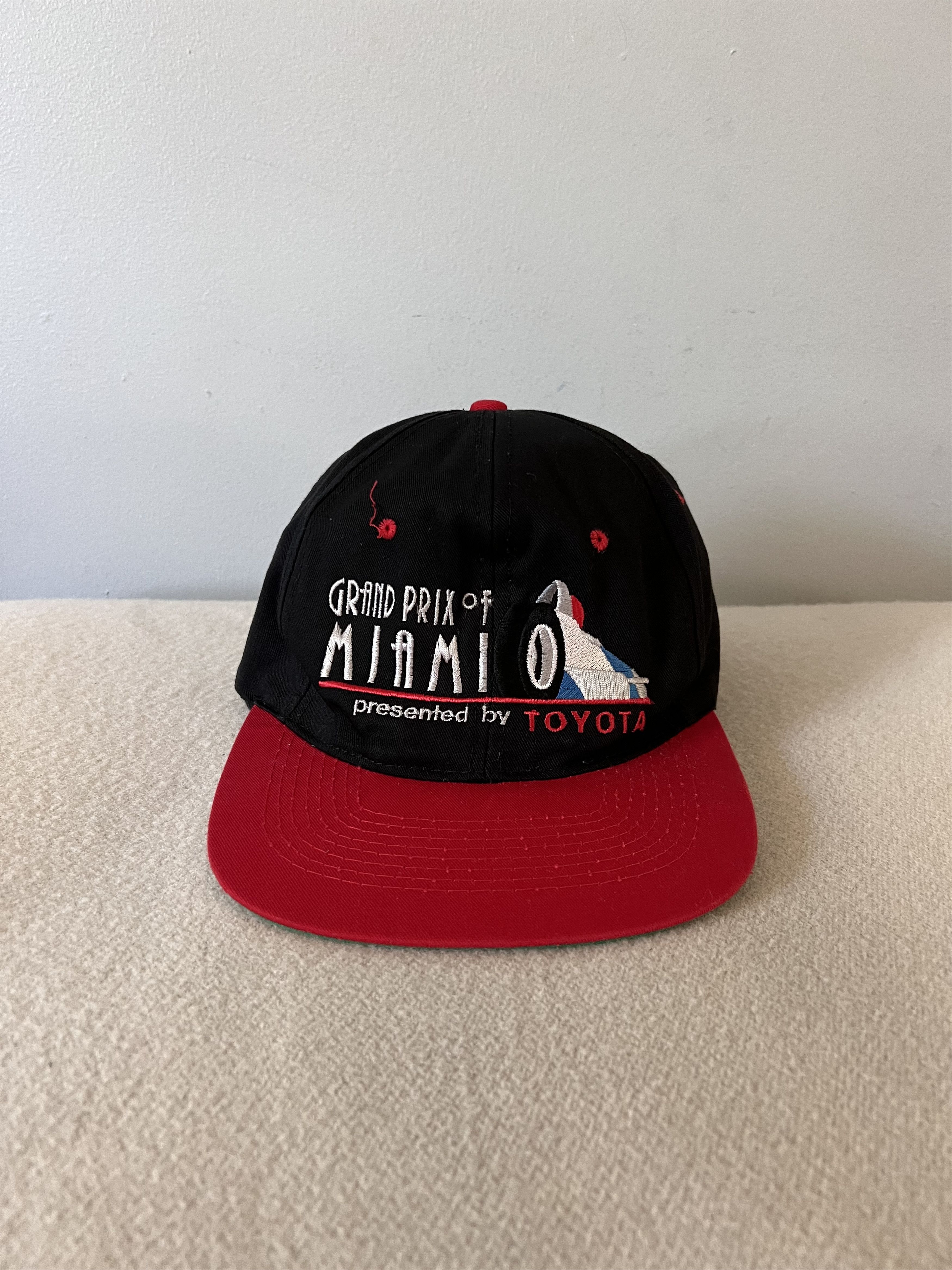 Vintage Vintage Grand Prix of Miami Presented by Toyota Hat Size ONE SIZE - 1 Thumbnail