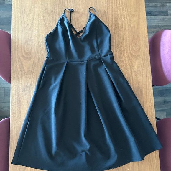 Other Elegant Black Sleeveless Dress Size L / US 10 / IT 46 - 1 Thumbnail