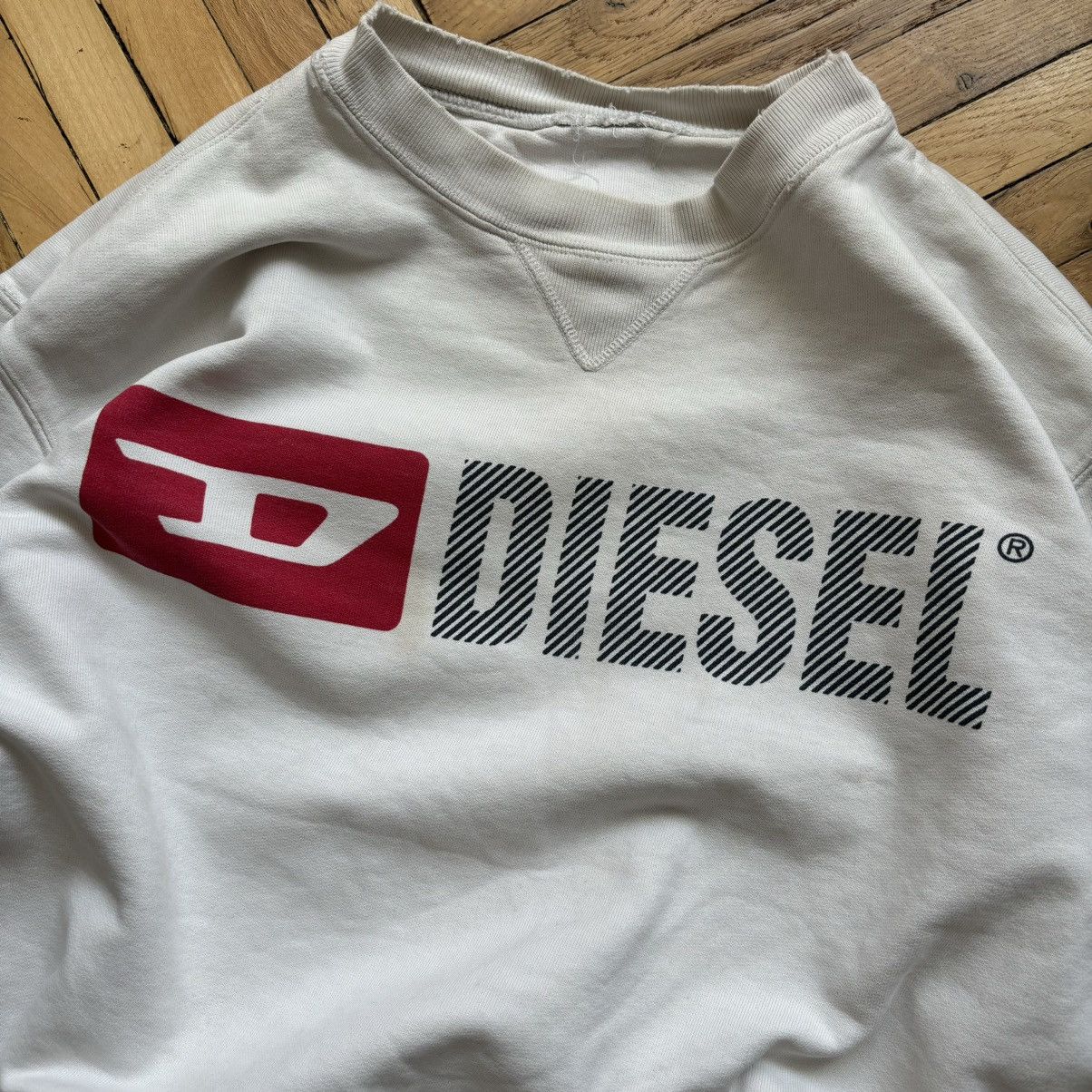 Diesel Vintage 90’s Distressed Diesel Sweatshirt Size US M / EU 48-50 / 2 - 3 Thumbnail