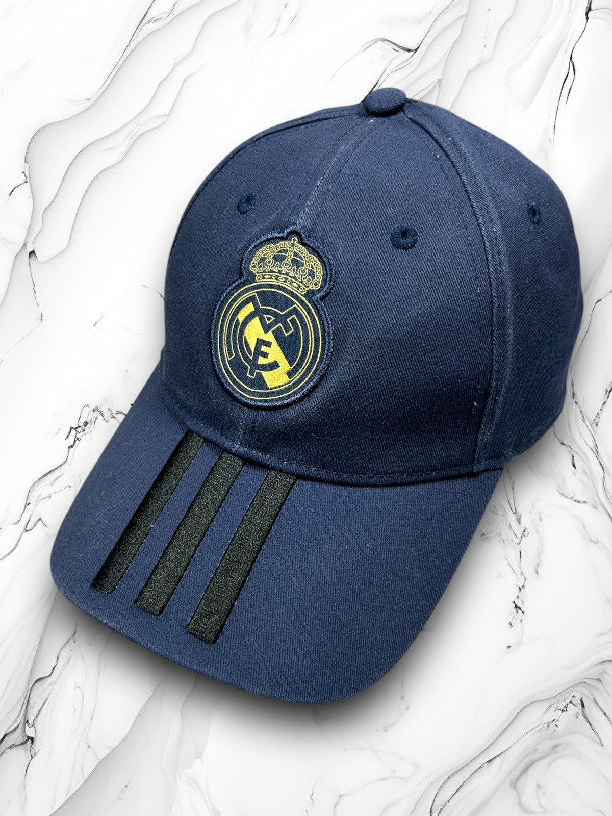 Adidas × Vintage Adidas Real Madrid Centre Logo Cap Soccer Jersey Size ONE SIZE - 1 Thumbnail