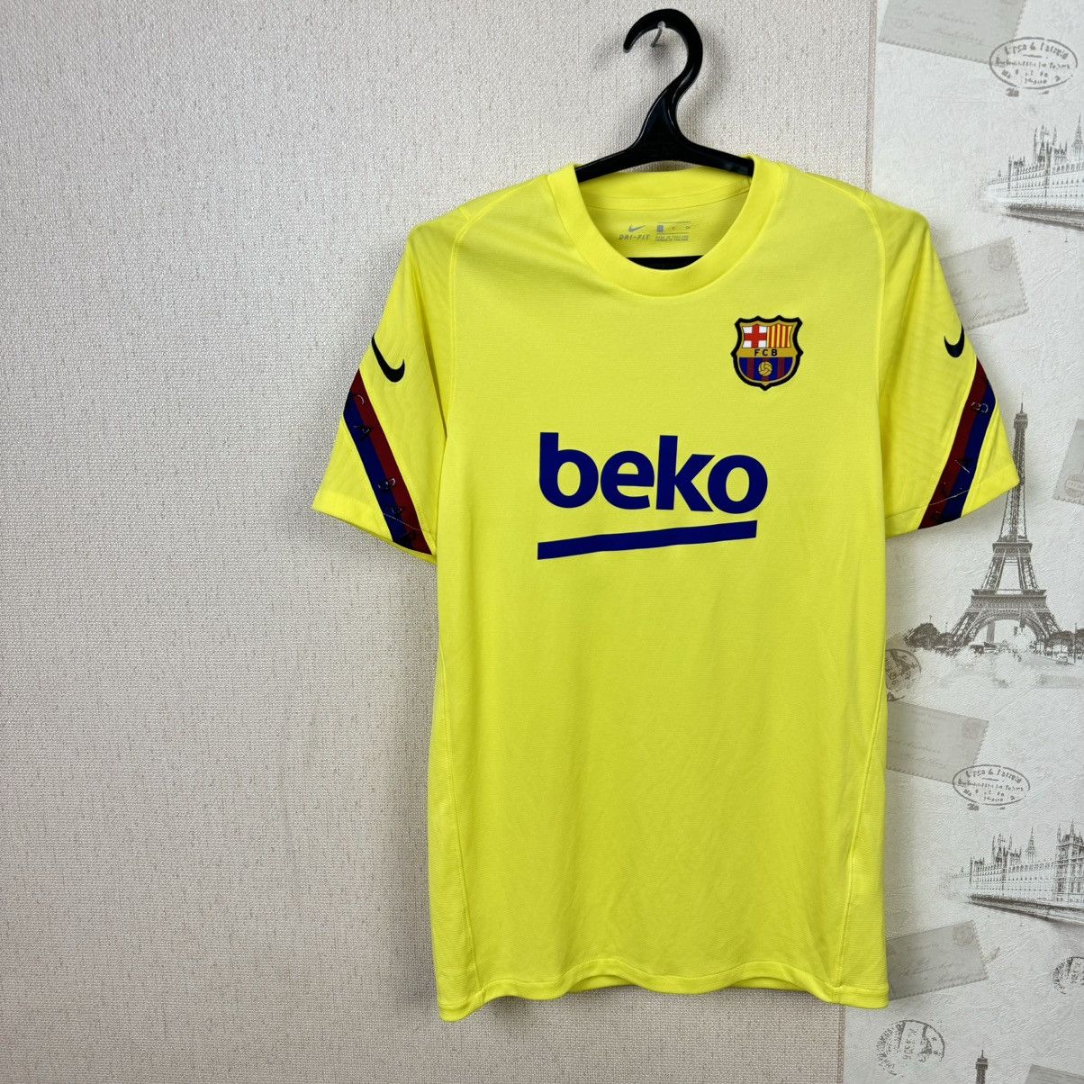 Nike Nike Barcelona 2020/21 Training Soccer Jersey Shirt S Size US S / EU 44-46 / 1 - 4 Thumbnail