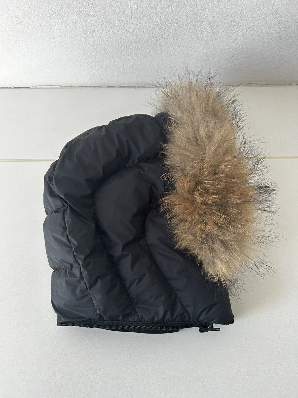 Moncler Moncler Hood Natural Fur Size US M / EU 48-50 / 2 - 2 Thumbnail