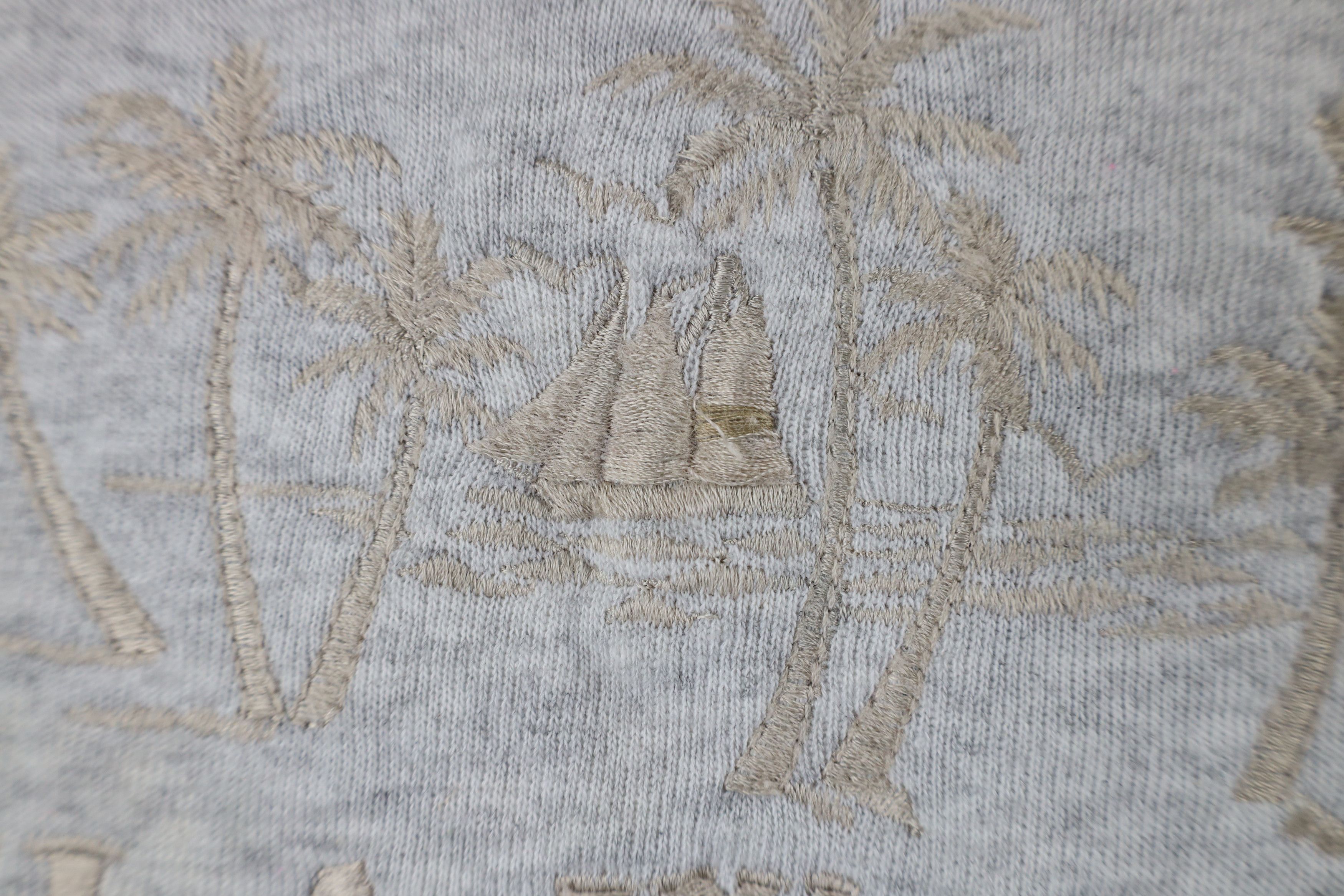 Vintage Vintage 90s Streetwear Out Hawaii Crewneck Sweatshirt USA Size US L / EU 52-54 / 3 - 6 Thumbnail