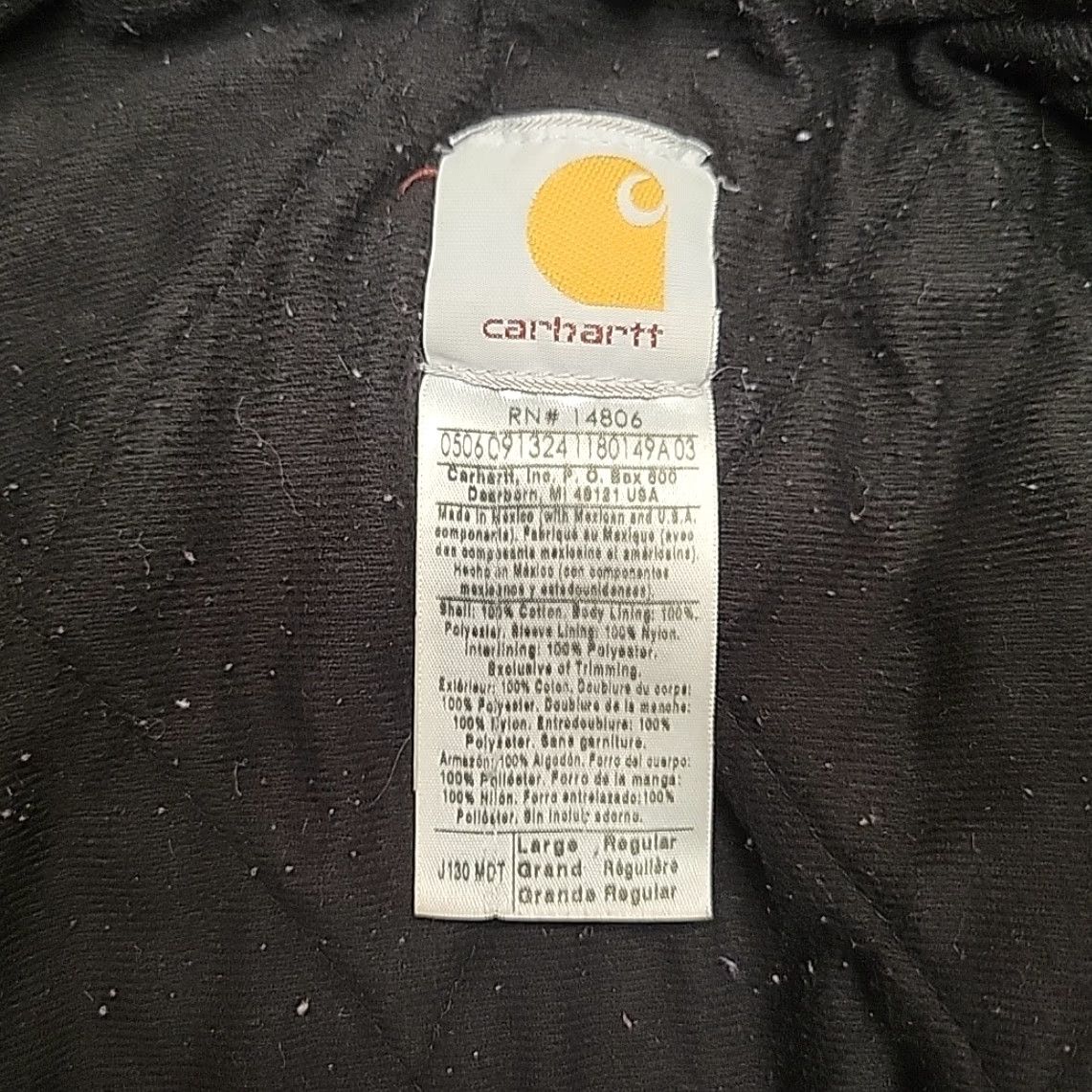 Carhartt VINTAGE Carhartt Jacket Mens L Blue Duck Canvas Hooded Black Quilt Lined J130 MDT Workwear Size US L / EU 52-54 / 3 - 4 Thumbnail