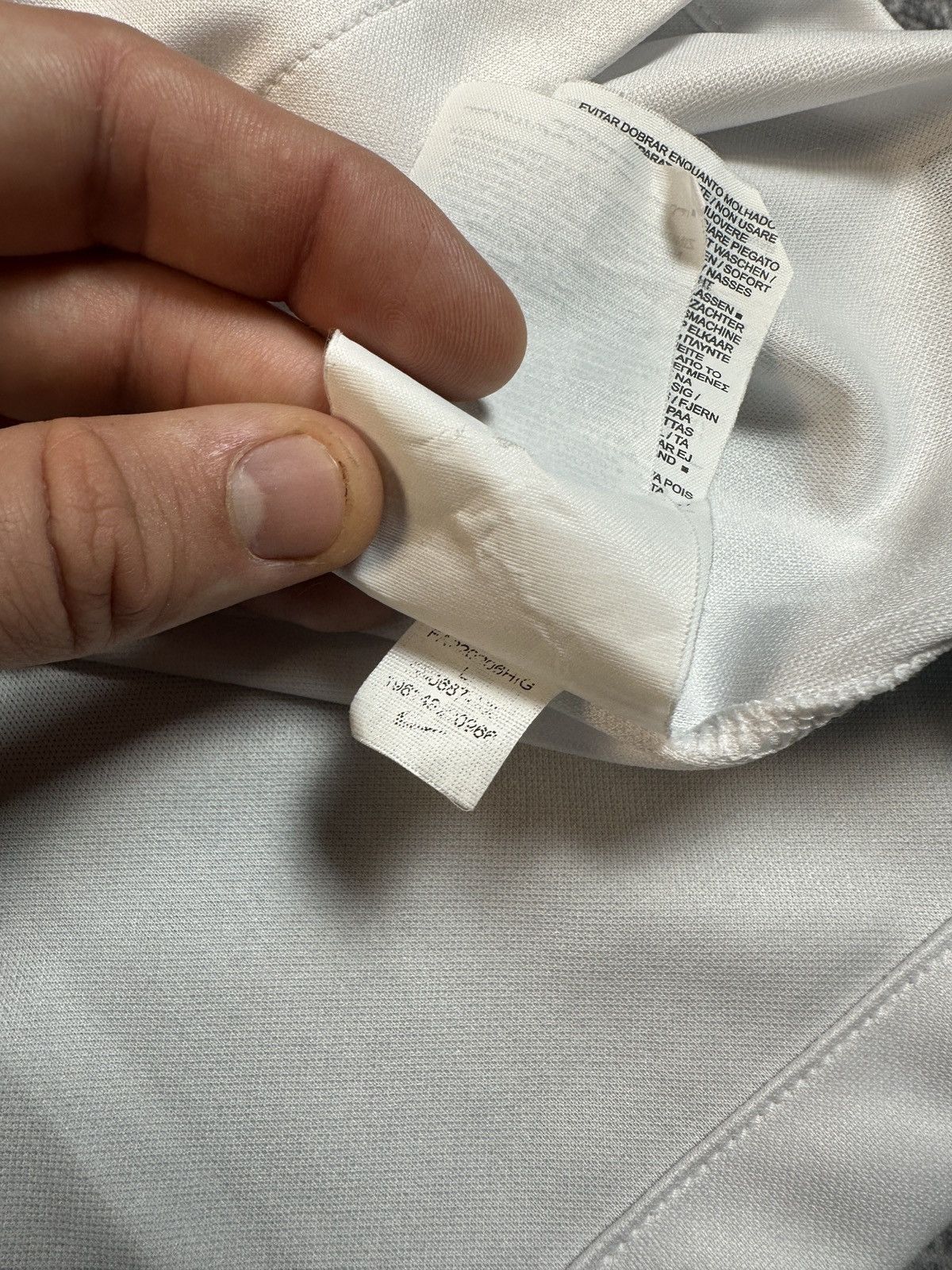 Nike Nike England Soccer Jersey Blokecore Rare Casual Style VTg L Size US L / EU 52-54 / 3 - 5 Thumbnail