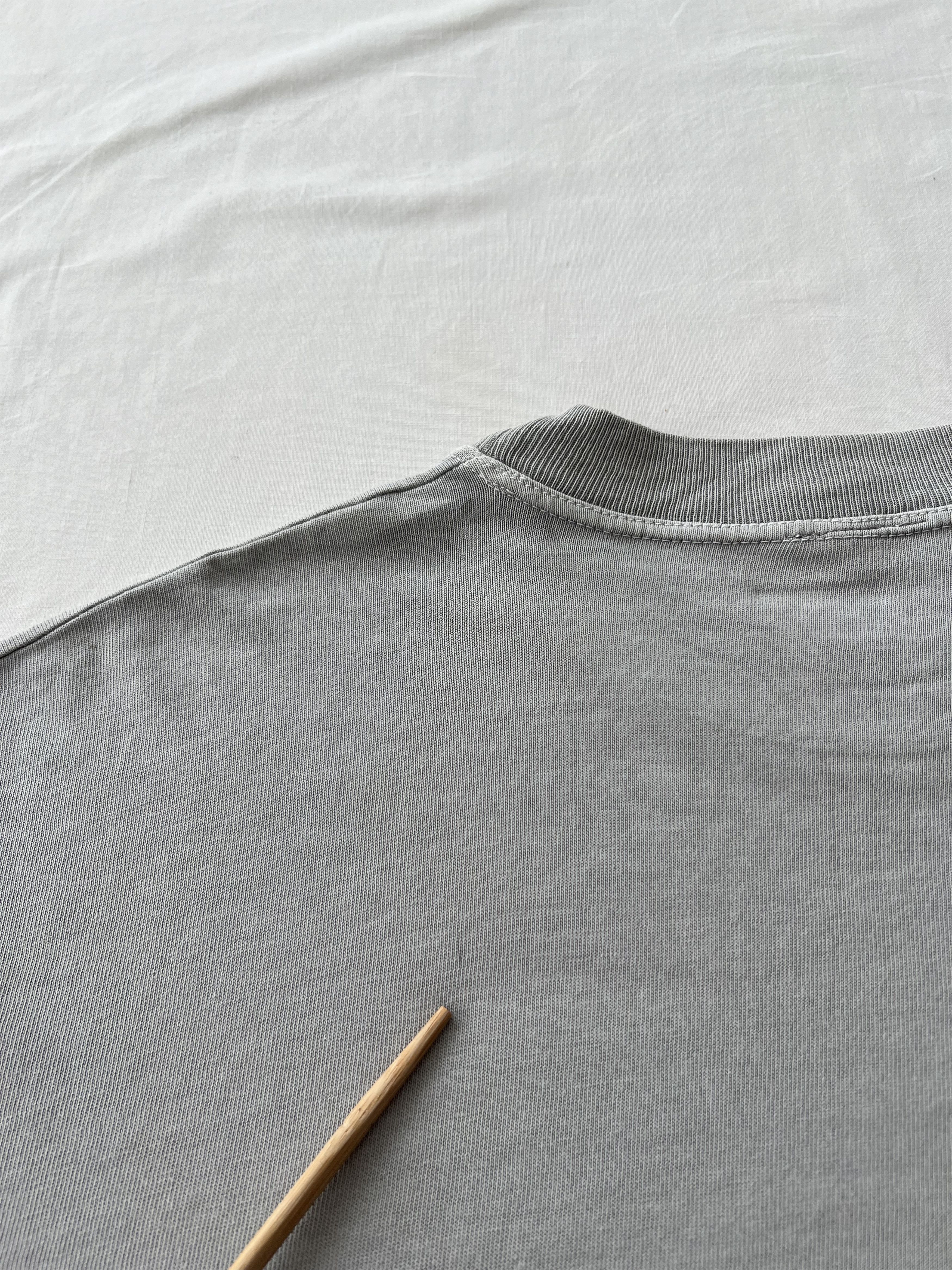 Arts & Science Vintage 1996 Joan Miro Suc Miro Art Gray T-shirt Size US M / EU 48-50 / 2 - 18 Thumbnail