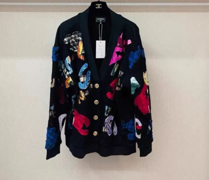 Chanel Chanel jacket 34/36 Size XS / US 0-2 / IT 36-38 - 1 Thumbnail