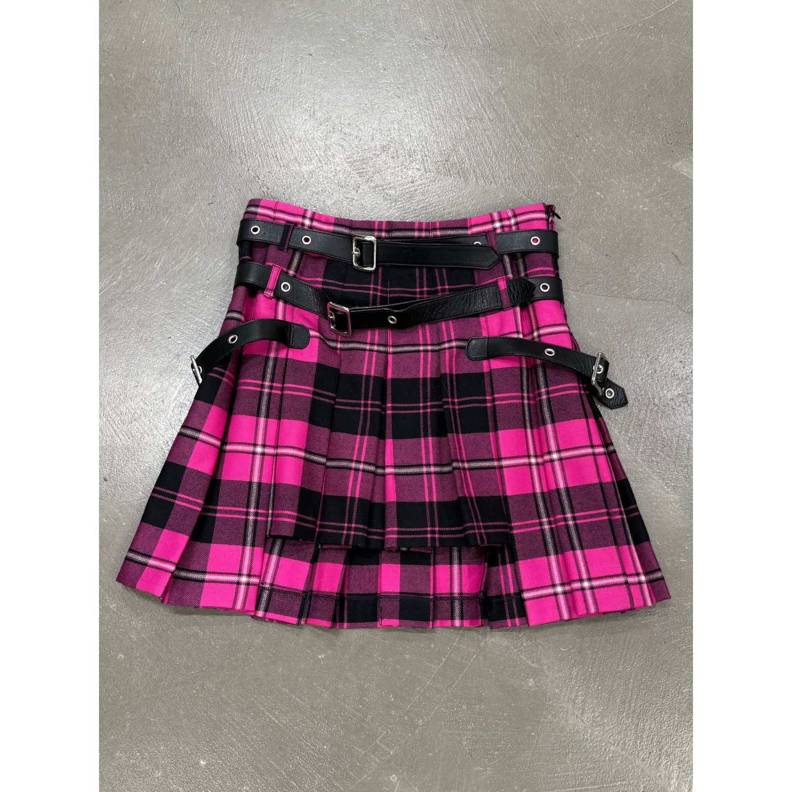 Dolce & Gabbana A/W2003 Dolce & Gabbana bondage tartan runway skirt Size 30" / US 8 / IT 44 - 1 Thumbnail