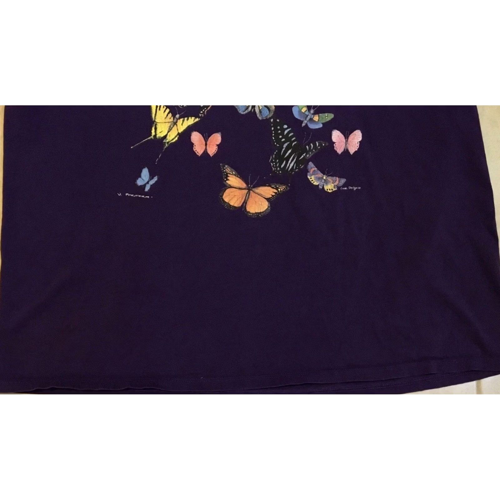 Vintage VINTAGE Butterfly Art Faded AOP Shirt 2XL Purple Mens Short Sleeve T-Shirt Grunge Vaporwave 90s Y2K Wildlife Fashion Size US XXL / EU 58 / 5 - 4 Thumbnail