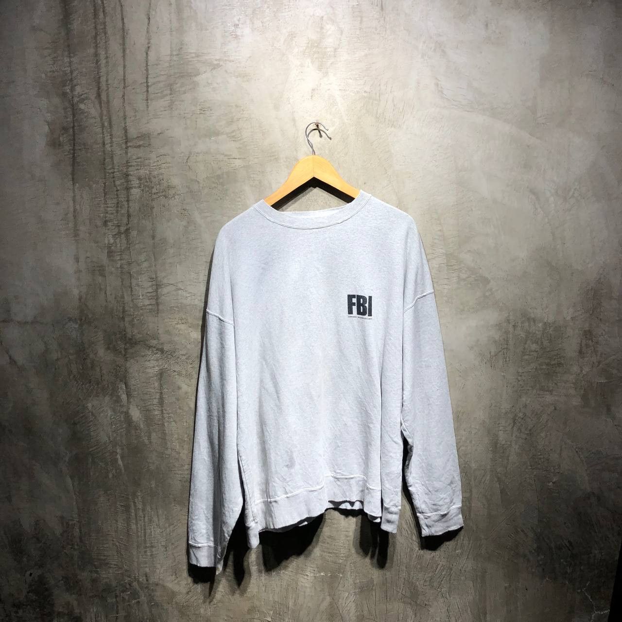 Balenciaga Balenciaga FBI Distressed Crewneck fit 3XL Size US XXL / EU 58 / 5 - 10 Thumbnail