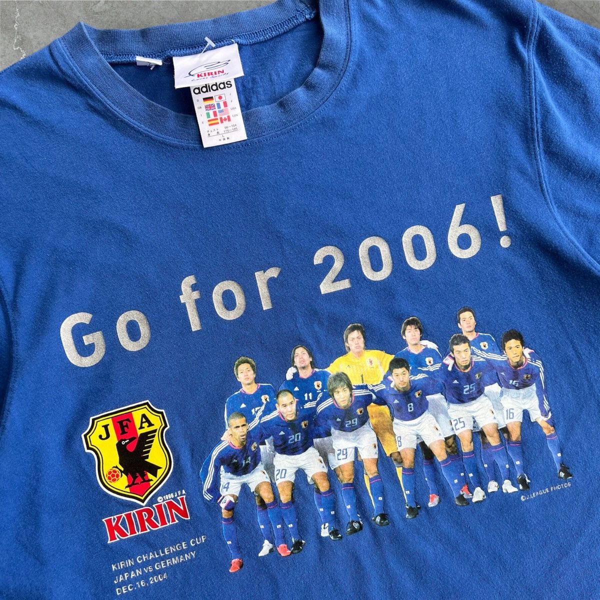 Adidas Vintage ADIDAS KIRIN JAPAN JFA 2004 TEAM LINE UP Size US L / EU 52-54 / 3 - 2 Thumbnail