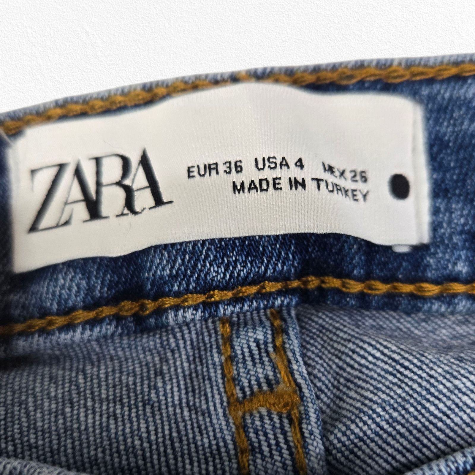 Zara Zara Bootcut Cropped Raw Hem Jeans Size 4 Size 27" / US 4 / IT 40 - 4 Thumbnail