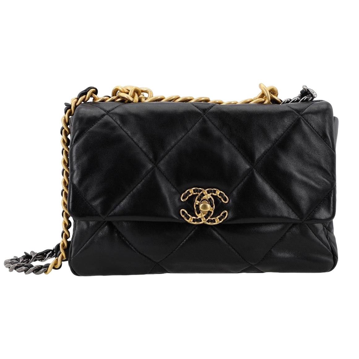 Chanel Chanel 19 Medium Quilted Lambskin Flap Bag Black Size ONE SIZE - 1 Thumbnail