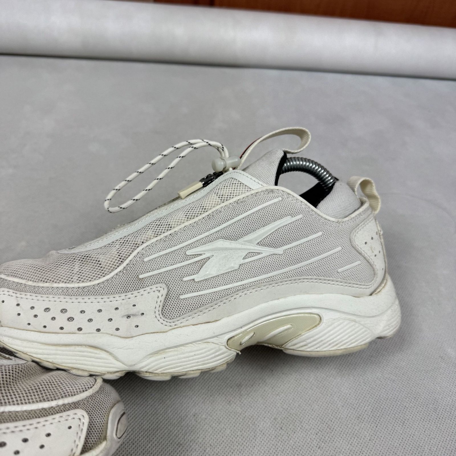 Reebok Reebok DMX Series 2200 124612390 Women's Gray White Shoes 8 Size US 8 / IT 38 - 5 Thumbnail