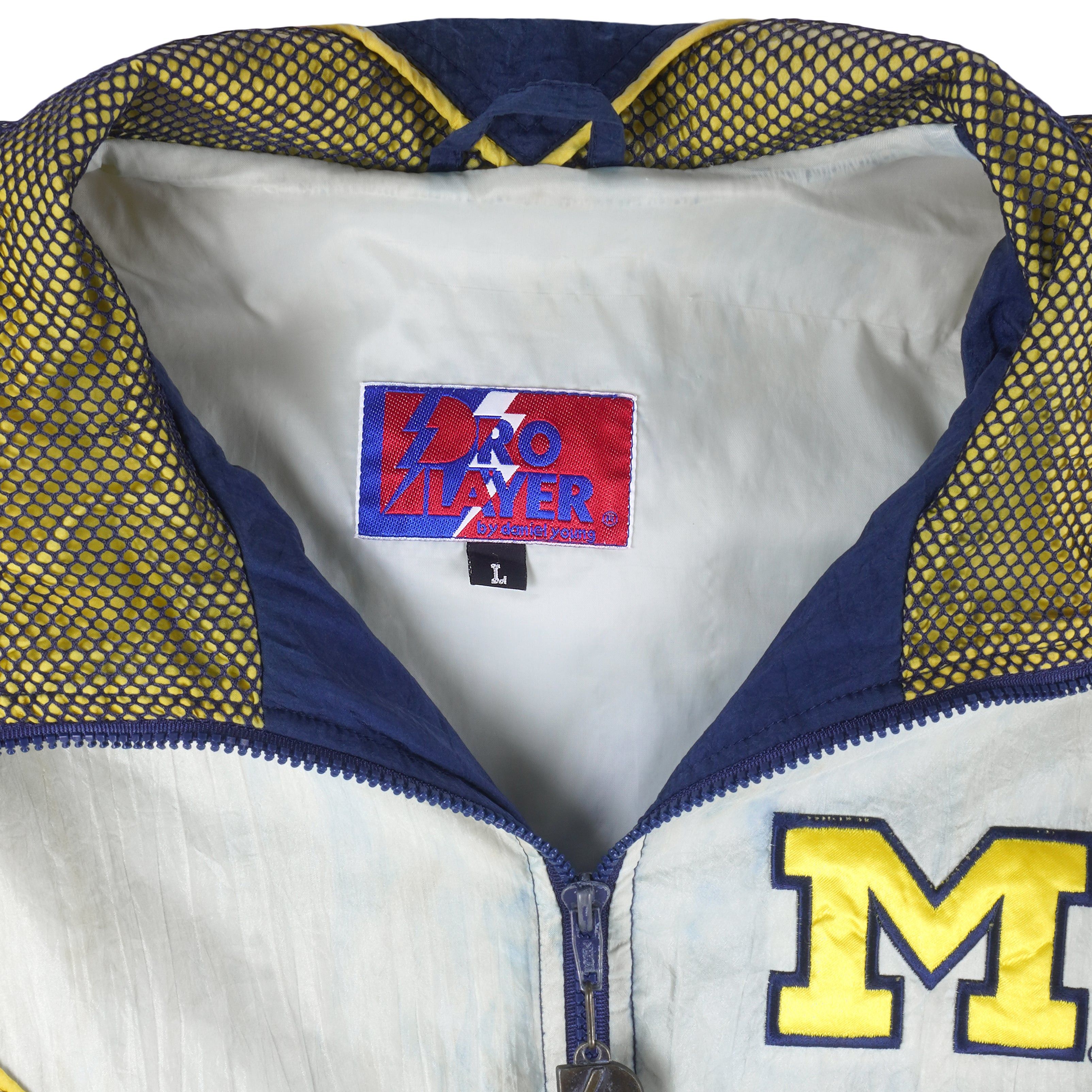 Pro Player Michigan Wolverines Mesh Zip Up Windbreaker 1990s Size US L / EU 52-54 / 3 - 5 Thumbnail