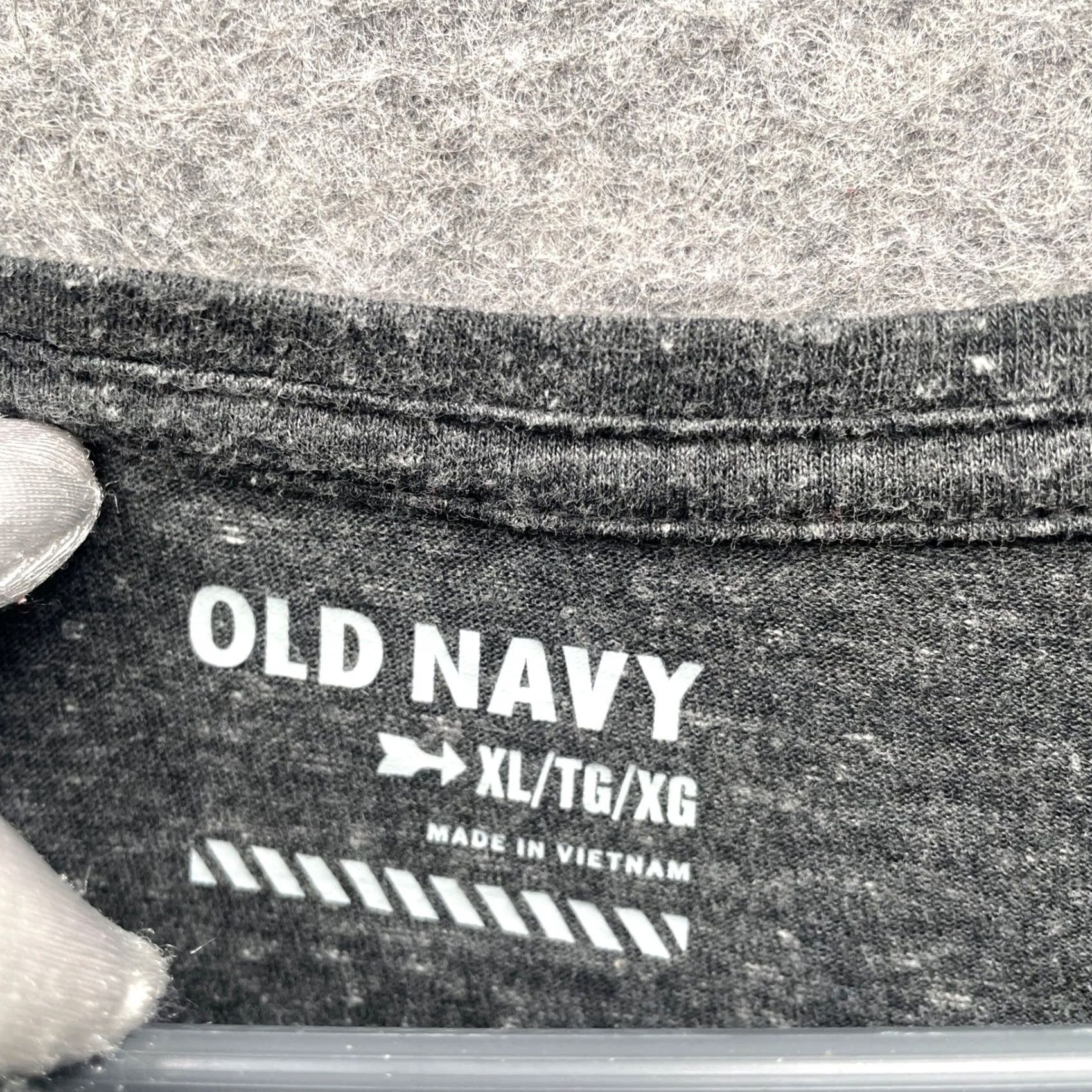 Old Navy Old Navy Soft Wash Pocket Tee Mens XL Gray Heather Long Sleeve T-Shirt Crewneck Size US XL / EU 56 / 4 - 5 Thumbnail
