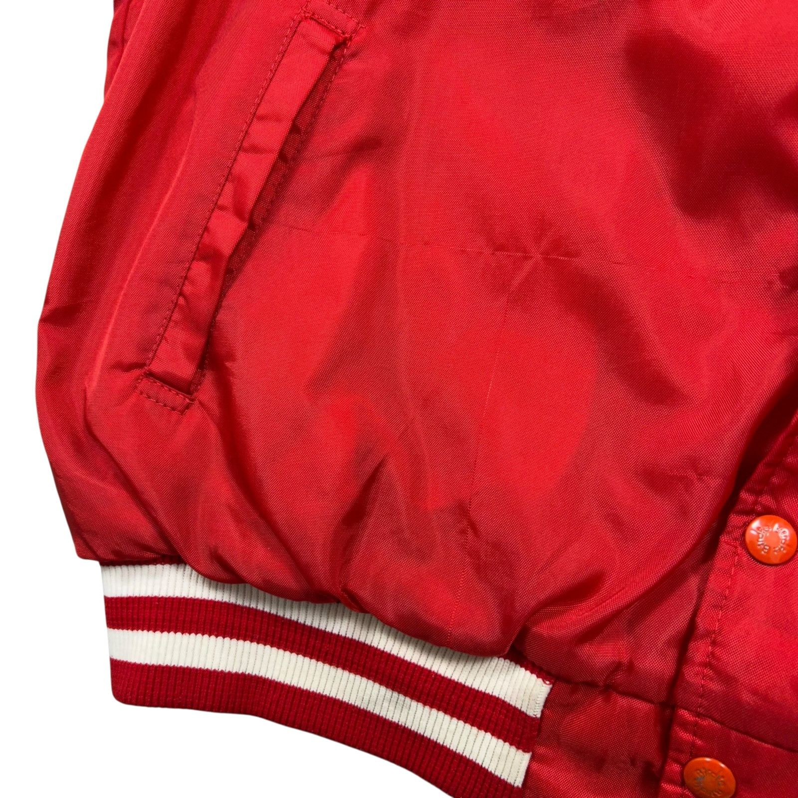 NCAA VTG 90S NCAA OKLAHOMA SOONERS BIRDIE SATIN BOMBER JACKET Size US L / EU 52-54 / 3 - 9 Thumbnail