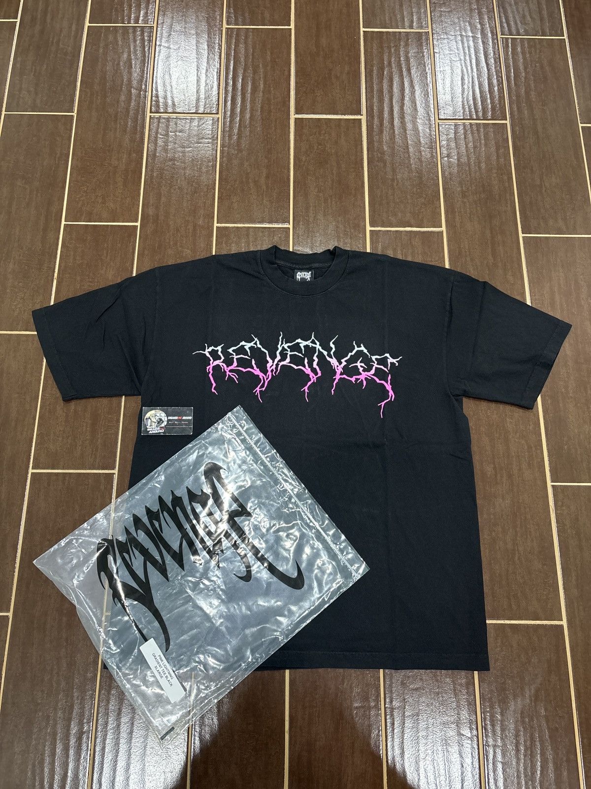 Revenge BRAND NEW Revenge Pink Gradient Lightning Tee Size XL Size US XL / EU 56 / 4 - 1 Thumbnail