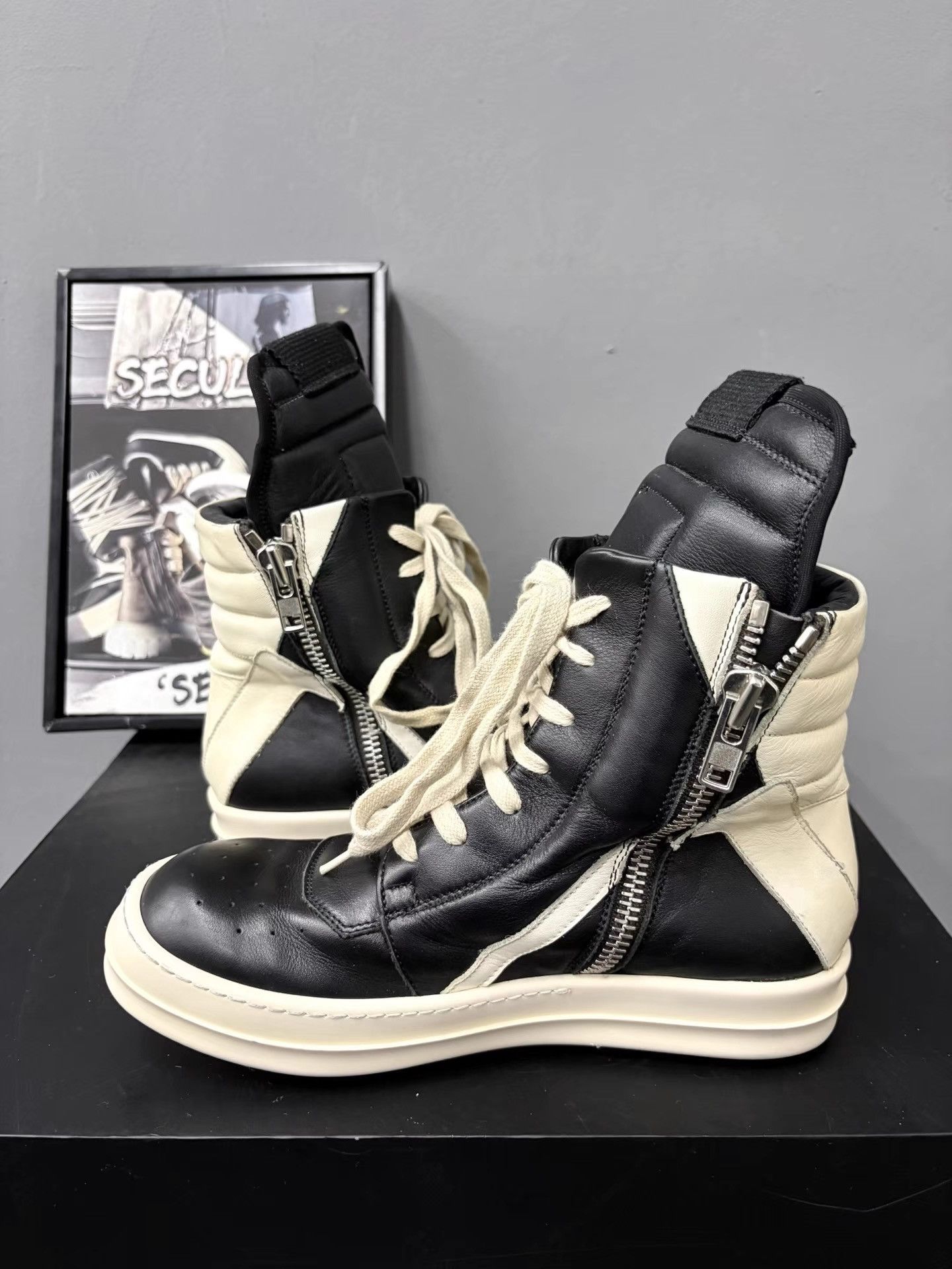Rick Owens Rick Owens Black White Triangle High-Tops K34 Size US 7 / IT 37 - 5 Thumbnail
