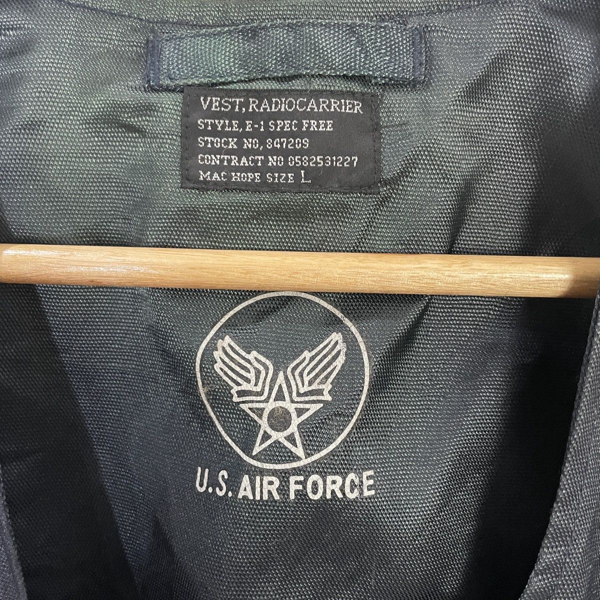 Japanese Brand Vintage U.S Air Force Radio Carrier Tactical Vest Size US L / EU 52-54 / 3 - 5 Thumbnail