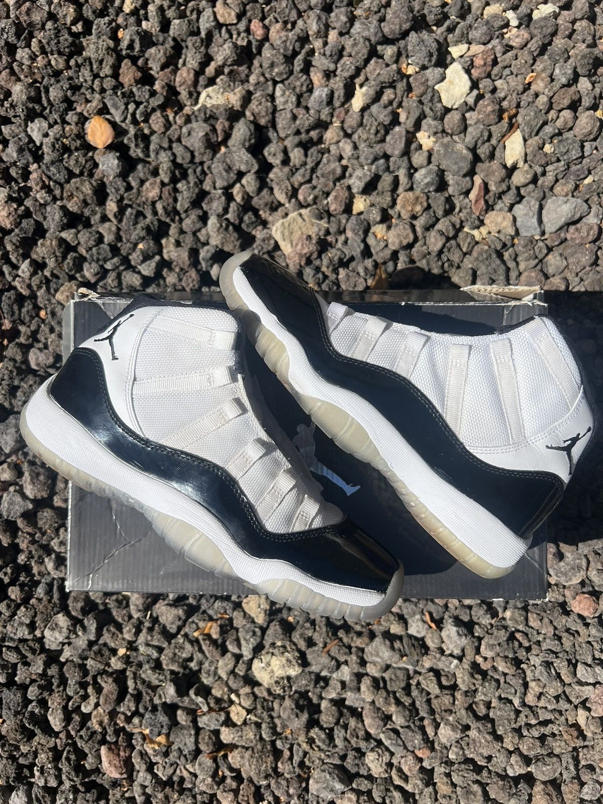 Jordan Brand Jordan 11 Concord Size US 5.5 / EU 38 - 1 Thumbnail