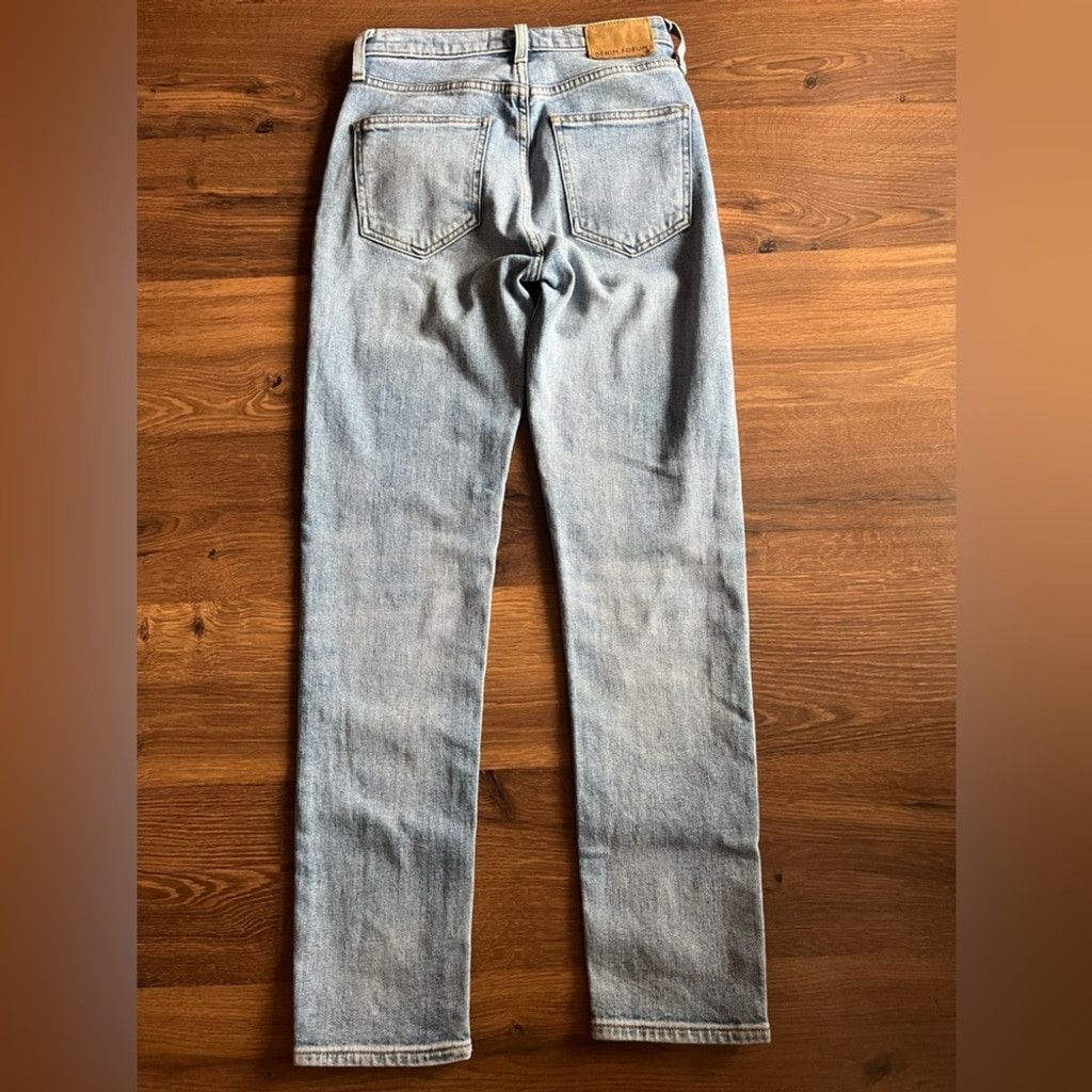 Aritzia The Yoko High Rise Slim Size 42" / US 20 - 9 Thumbnail