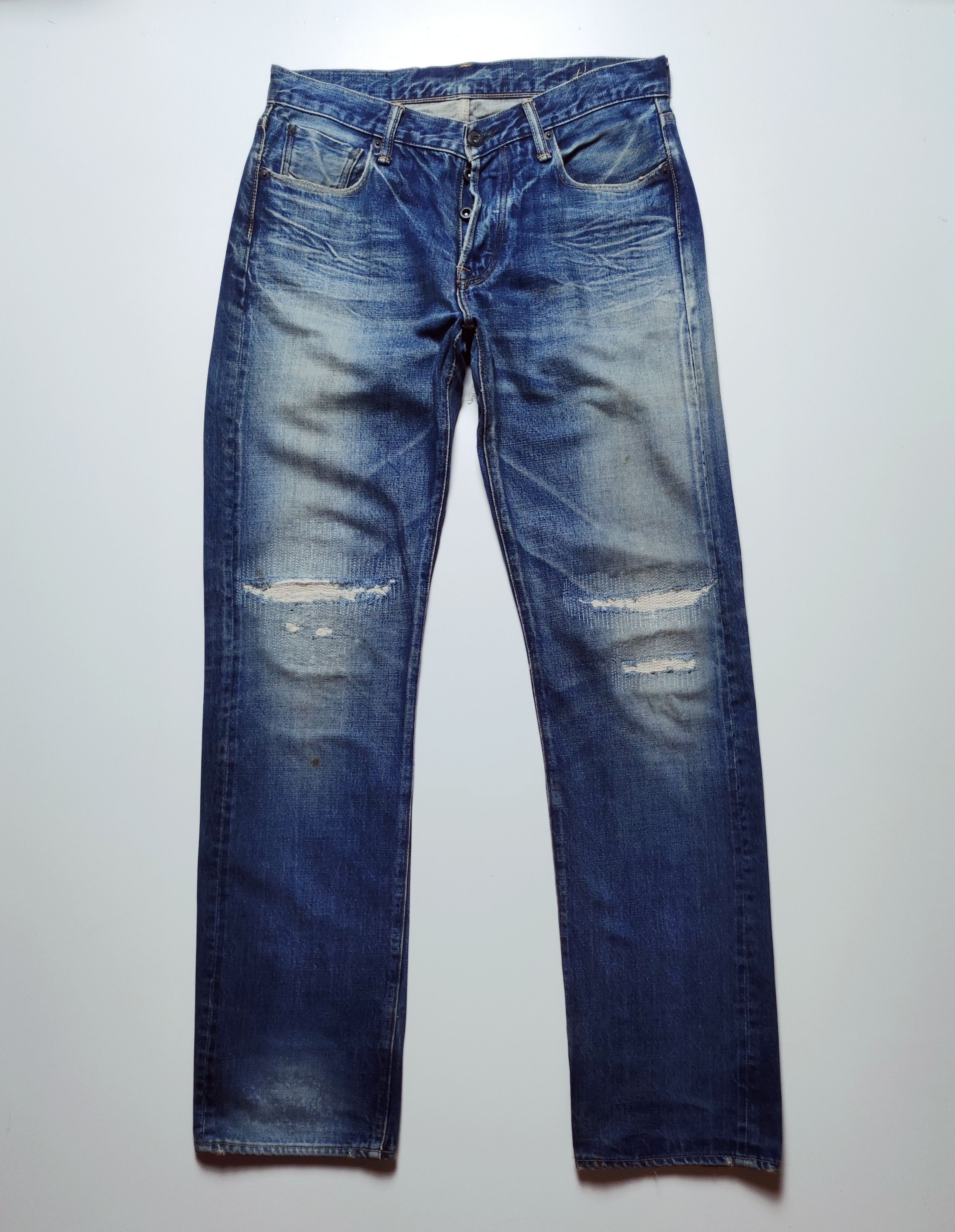 image of Archival Clothing x Distressed Denim Vintage Kuro Distressed Selvedge Denim in Washed Denim (Size 3
