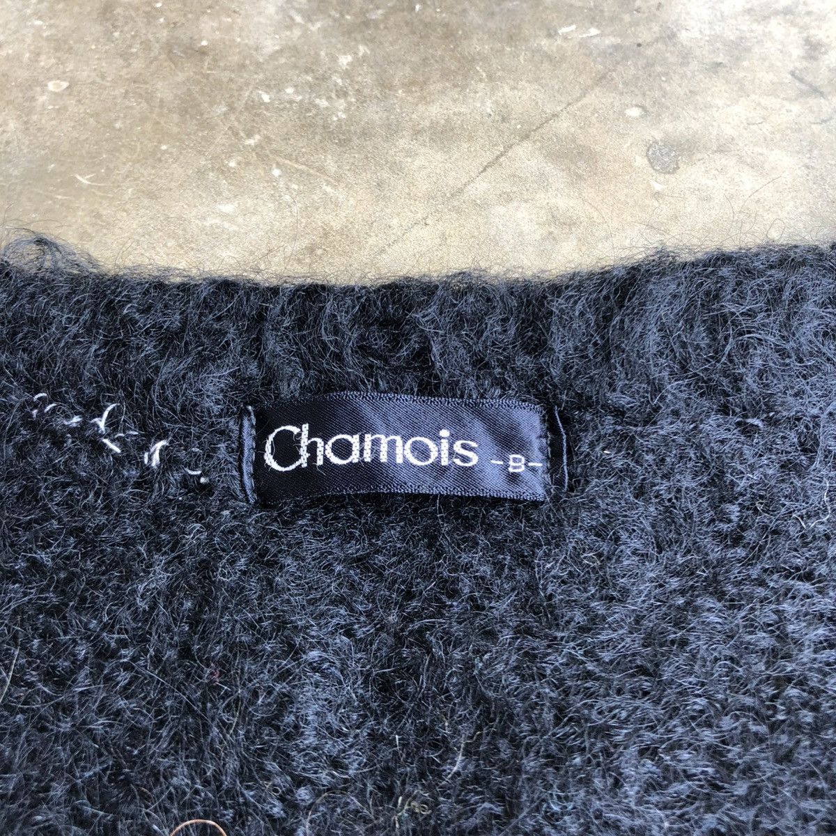 Japanese Brand 2000s Chamois Navajo Motif Mohair Wool Knit Vest Black Size US L / EU 52-54 / 3 - 13 Thumbnail