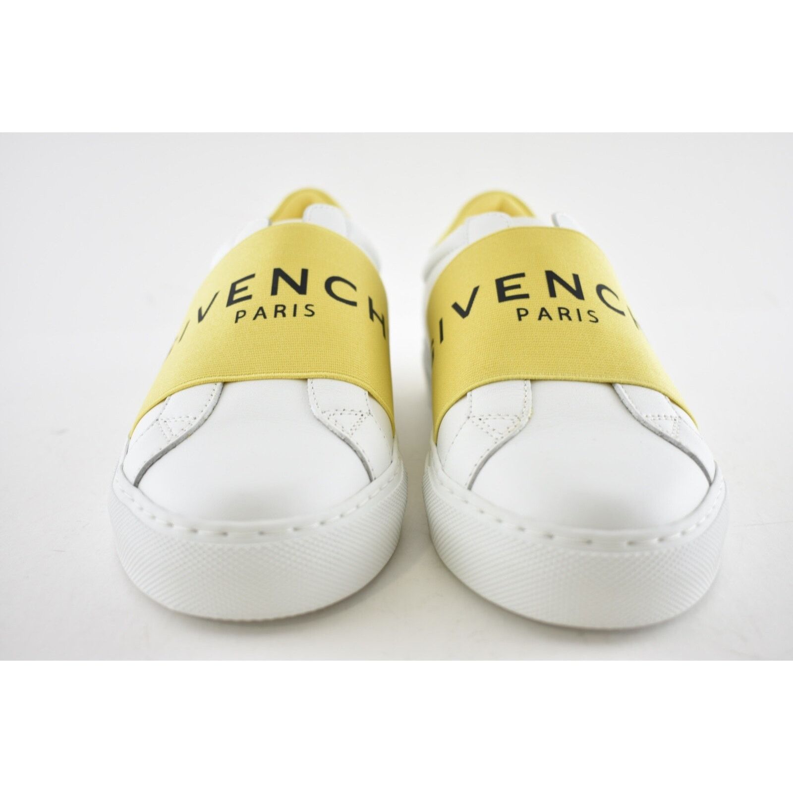 Givenchy Givenchy Urban Street Black Logo Strap Low Top Flat Sneaker Size US 5 / IT 35 - 6 Thumbnail