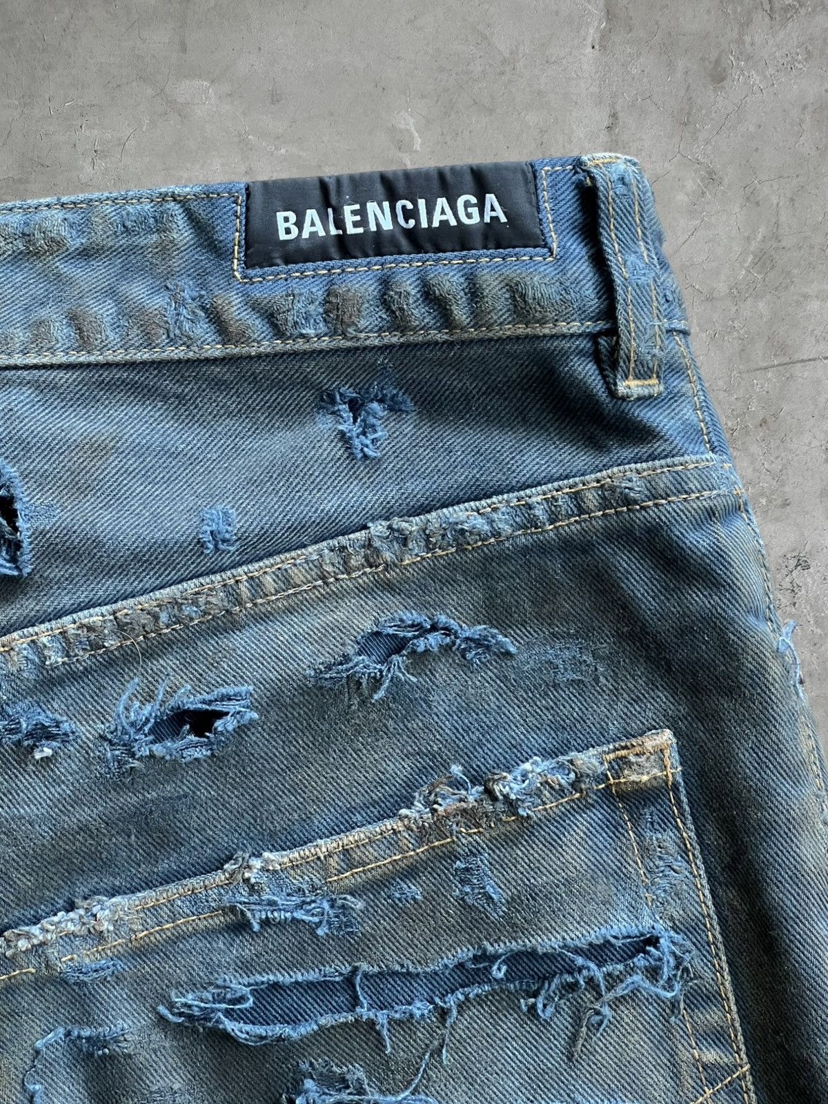 Balenciaga Balenciaga Mud Super Destroyed Jeans Size US 34 / EU 50 - 10 Thumbnail