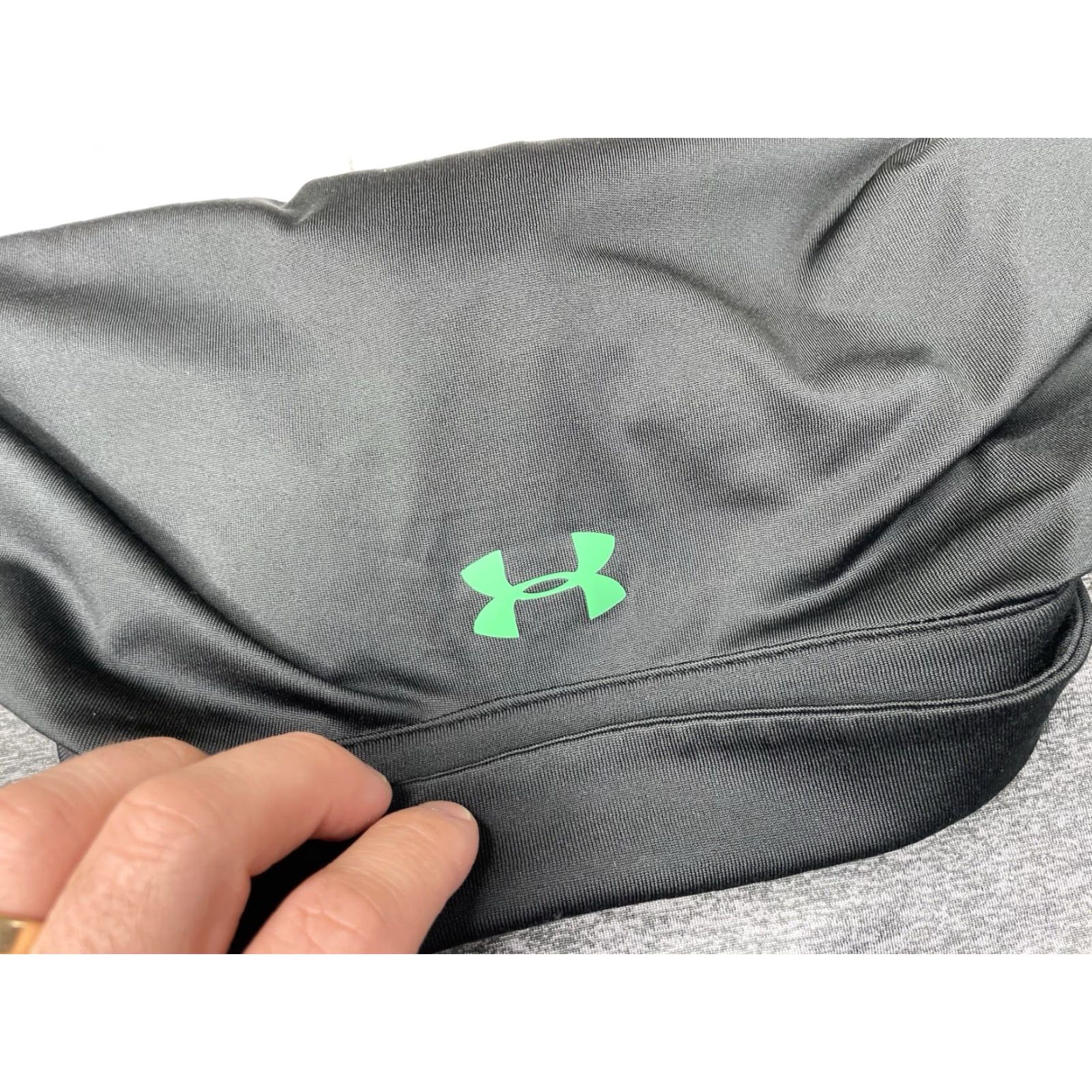 Under Armour Under Armour The Playoff Polo Mens XL Black/Green Stripe Short Sleeve Golf Shirt Size US XL / EU 56 / 4 - 4 Thumbnail