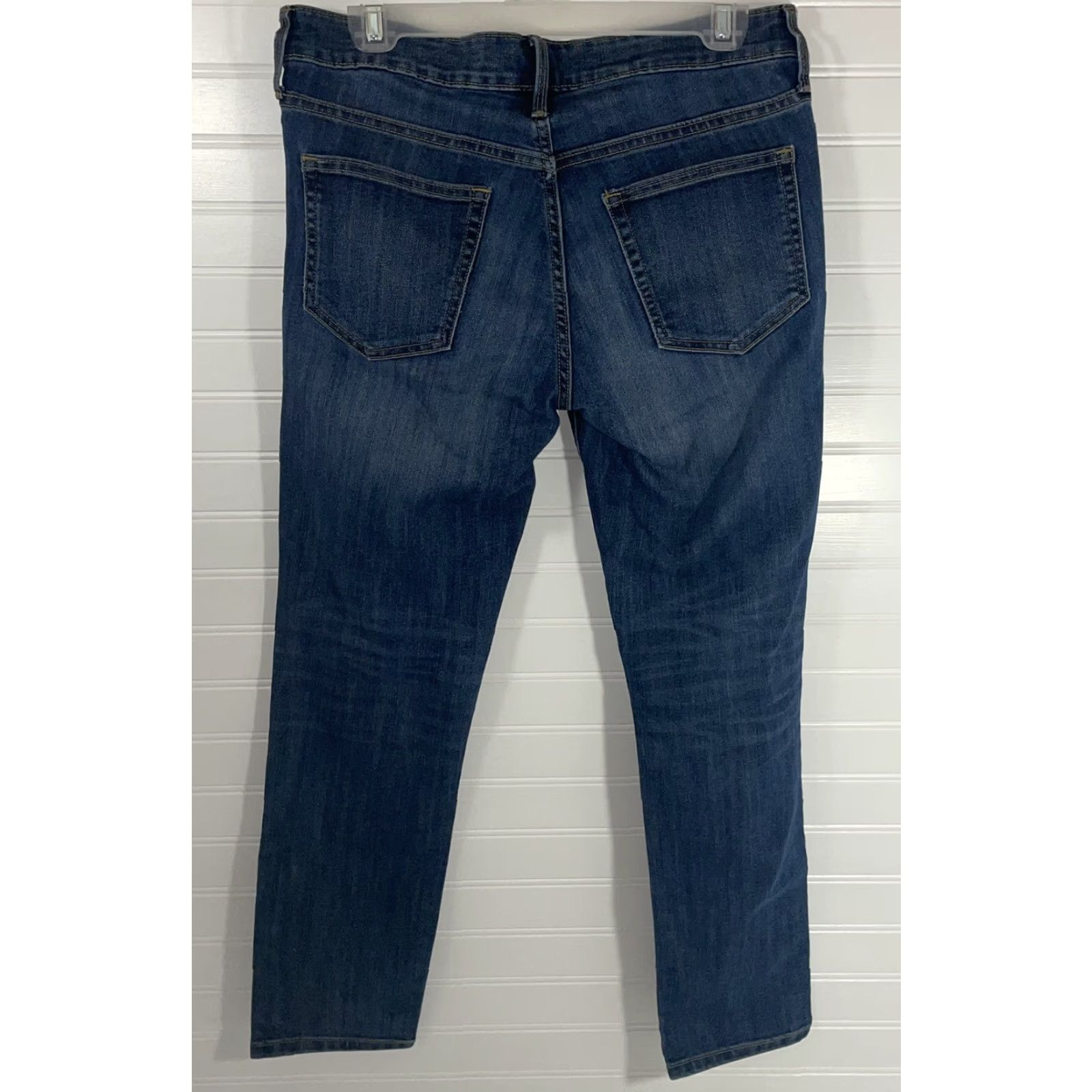 Gap VINTAGE Gap Girlfriend Blue Jeans Women Size 6 Regular Rise 11 in 30 in Waist 26 in Inseam 26 in Pants Denim Size 28" / US 6 / IT 42 - 2 Thumbnail
