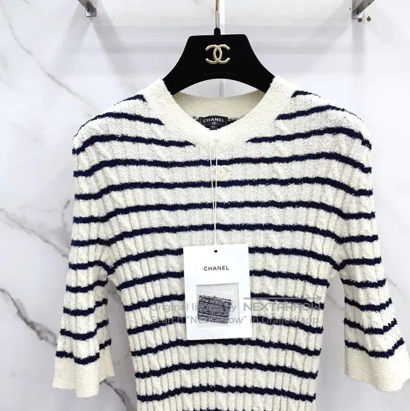 Chanel Chanel Striped Wool Blend Short Sleeve Dress . Size S / US 4 / IT 40 - 2 Thumbnail