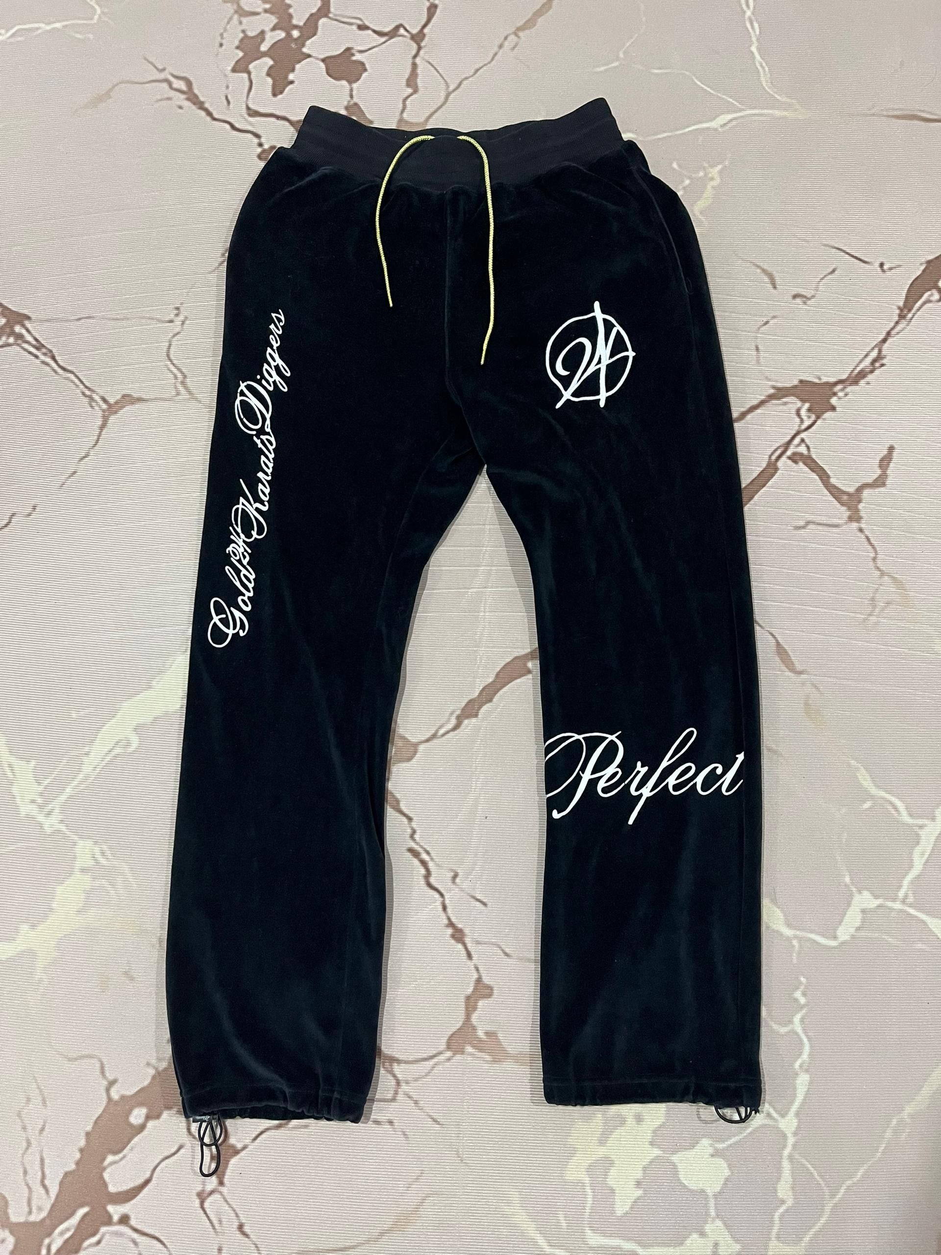 Japanese Brand 24 Karats Velvet Track Pants Script Logo M Size US 30 / EU 46 - 1 Thumbnail