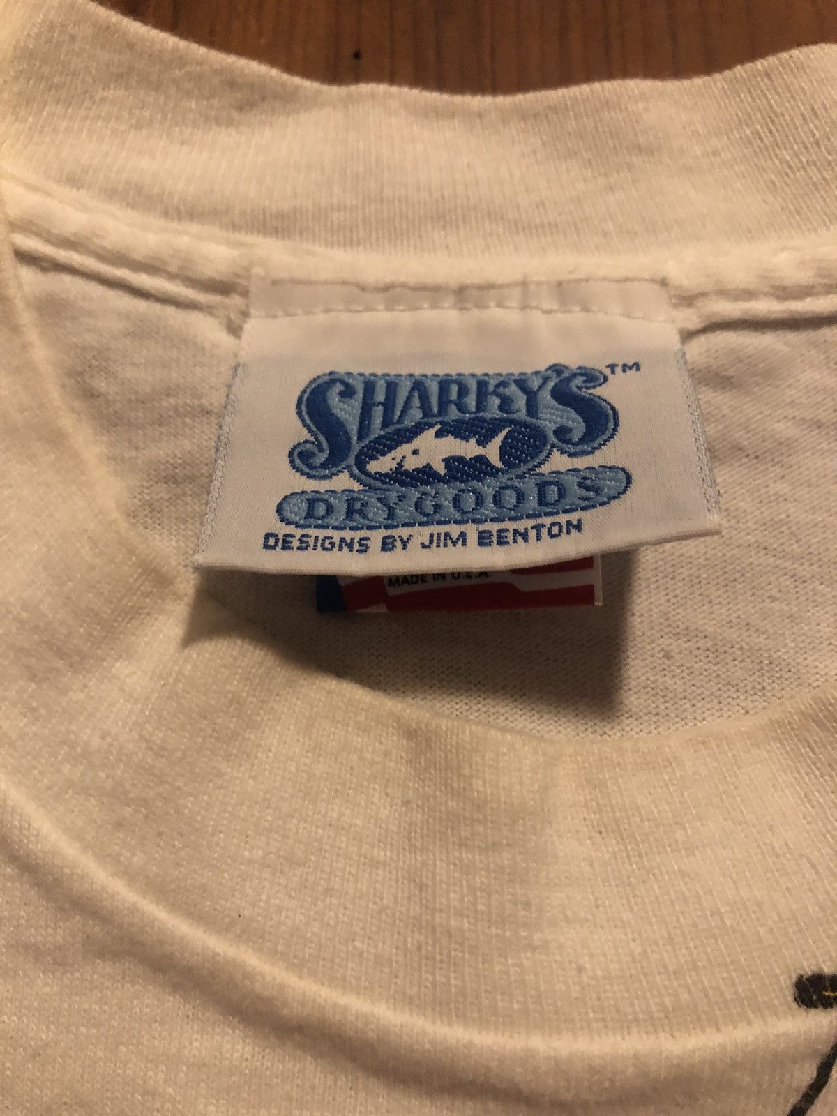 Vintage Vintage 1987 “ Mr Fisherman” T Shirt S/XL Size US XL / EU 56 / 4 - 4 Thumbnail