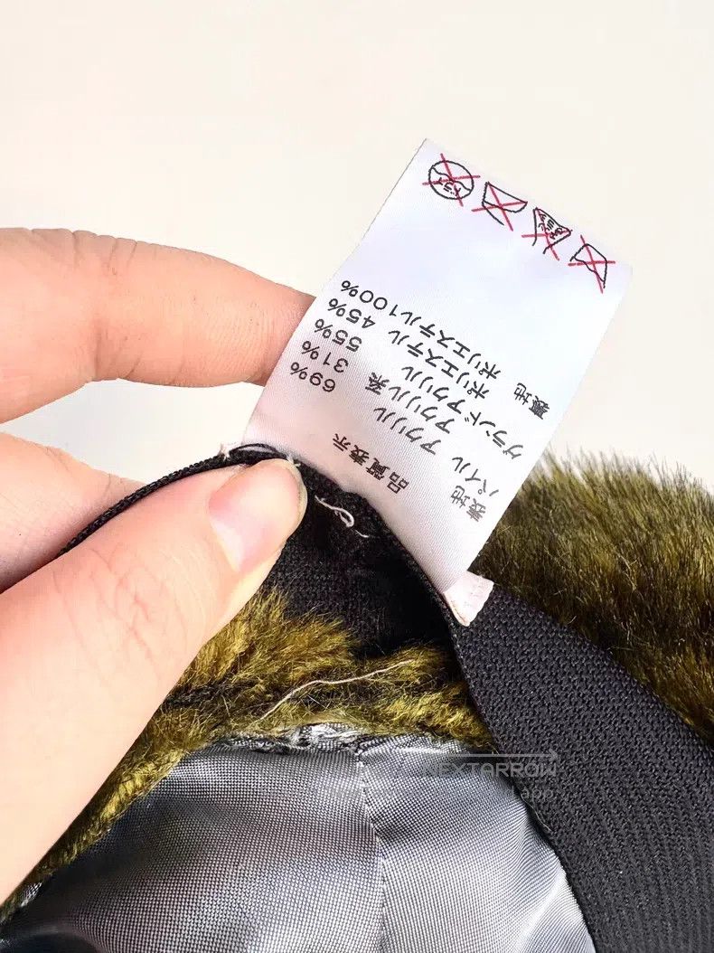 Vivienne Westwood Vivienne Westwood Yellow-Green Faux Fur Saturn Buckle Cloc Size ONE SIZE - 7 Thumbnail