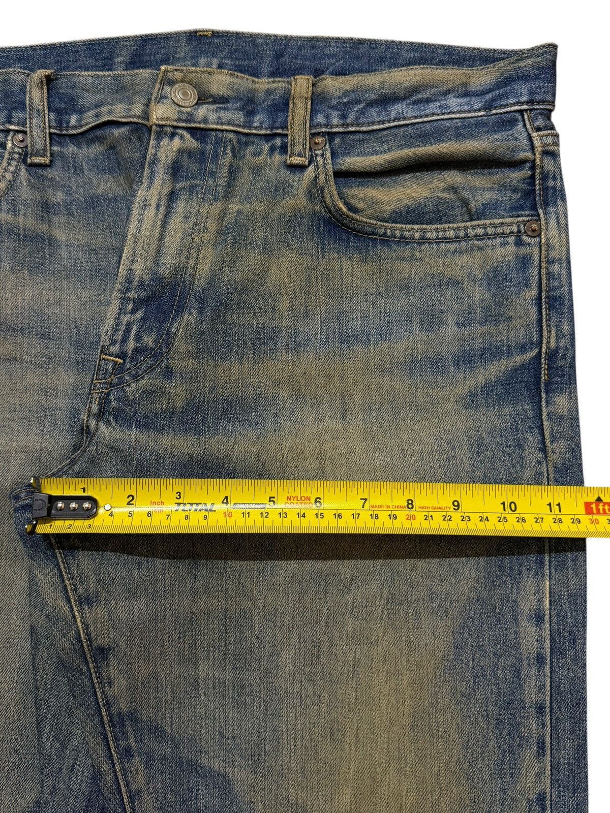 Uniqlo Vintage Y2K Japan Uniqlo Mud Wash Clawmark Whisker Loose Fit Size US 34 / EU 50 - 12 Thumbnail