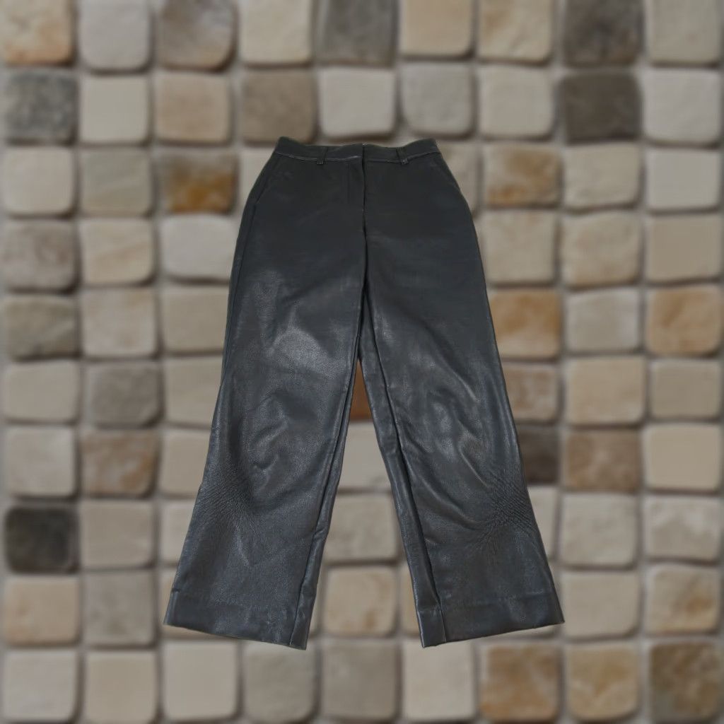 Vintage Babaton Pants Womens 0 Black Faux Leather Cropped Tapered Zip Solid Size 25" / US 0 / IT 36 - 1 Thumbnail