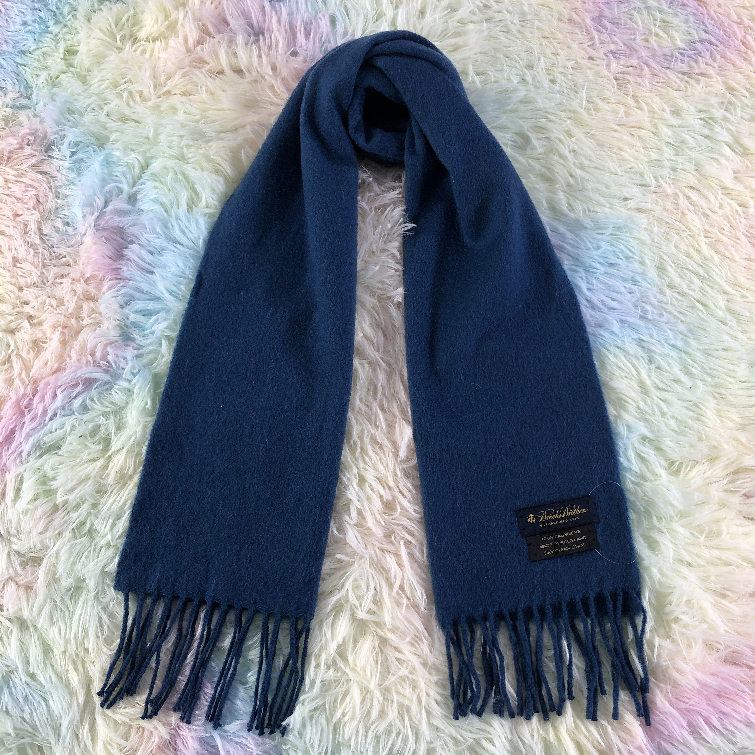 Brooks Brothers Scarf / Muffler / Neckwear - KM234