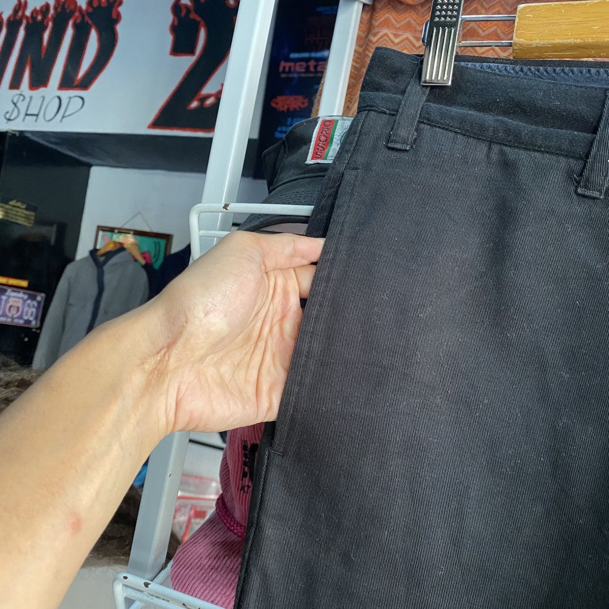 agnes b. Agnes B. Homme Paris Men's Black Loose Fit Chino Pants Size US 30 / EU 46 - 7 Thumbnail