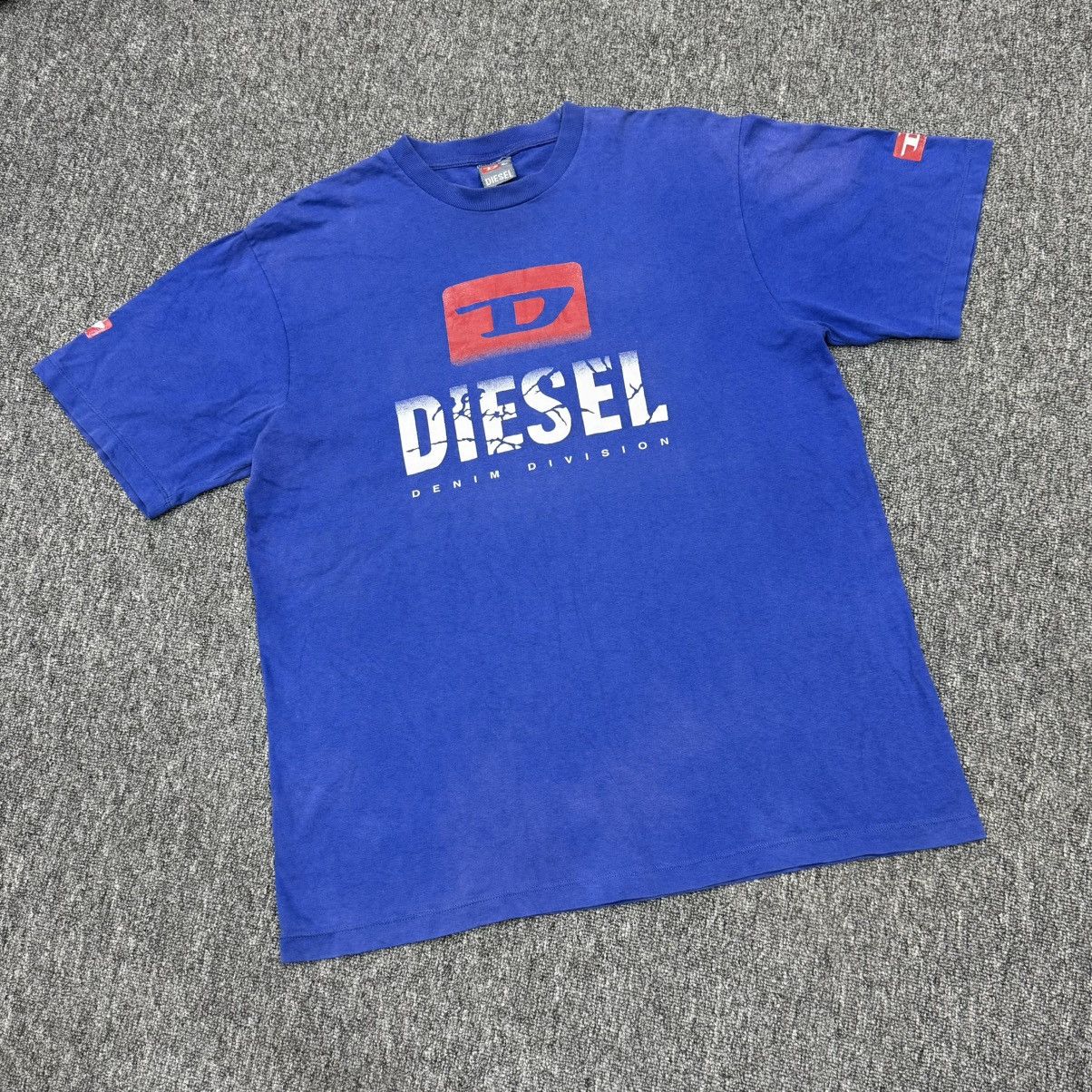 Diesel × Vintage Diesel Big Logo Tshirt L Size Size US L / EU 52-54 / 3 - 1 Thumbnail