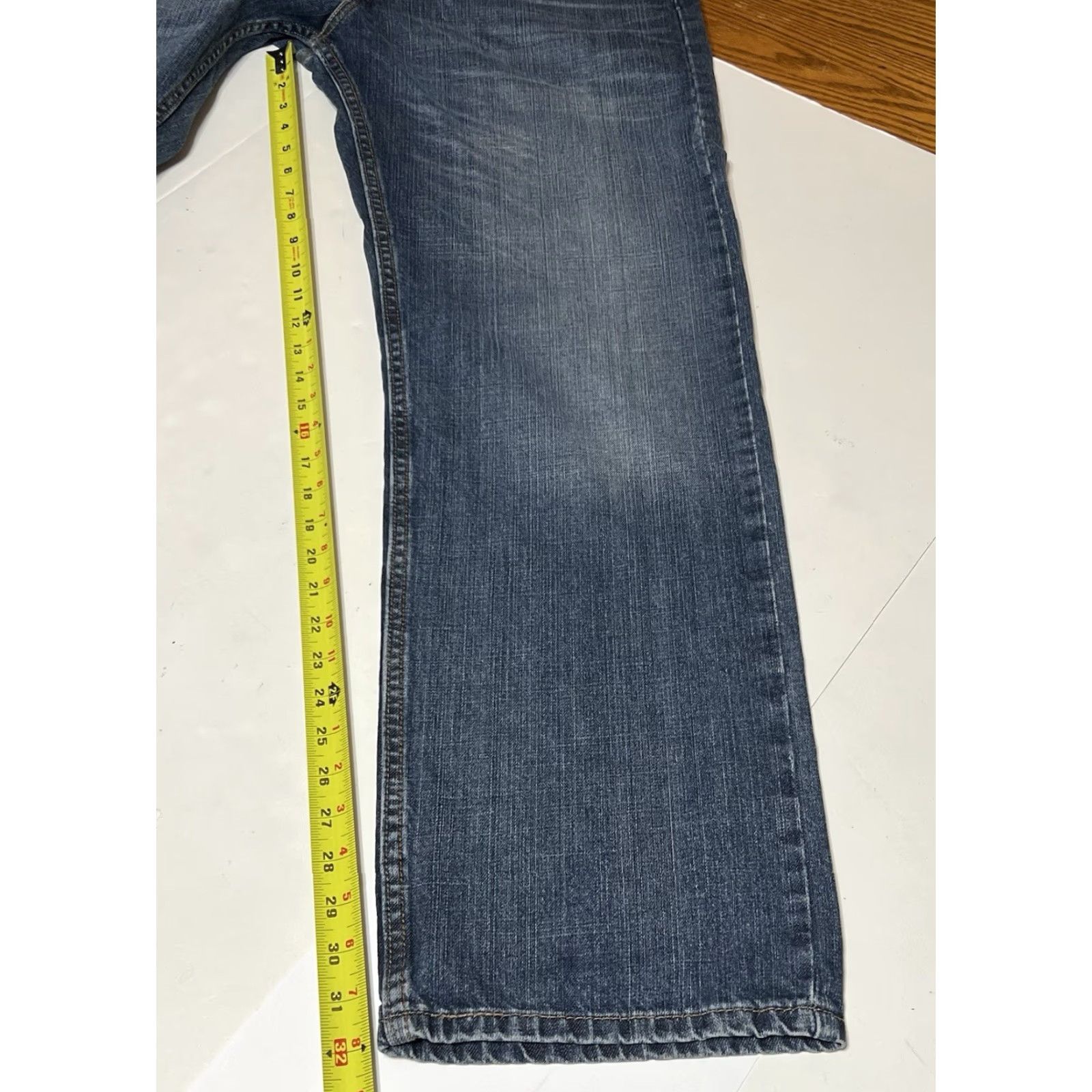 Levi's VINTAGE Levi's 569 Jeans Mens Regular 36x32 Blue Denim Straight Leg Loose Relaxed Fit 569 Model 500 Series Jeans Mens Size US 36 / EU 52 - 5 Thumbnail