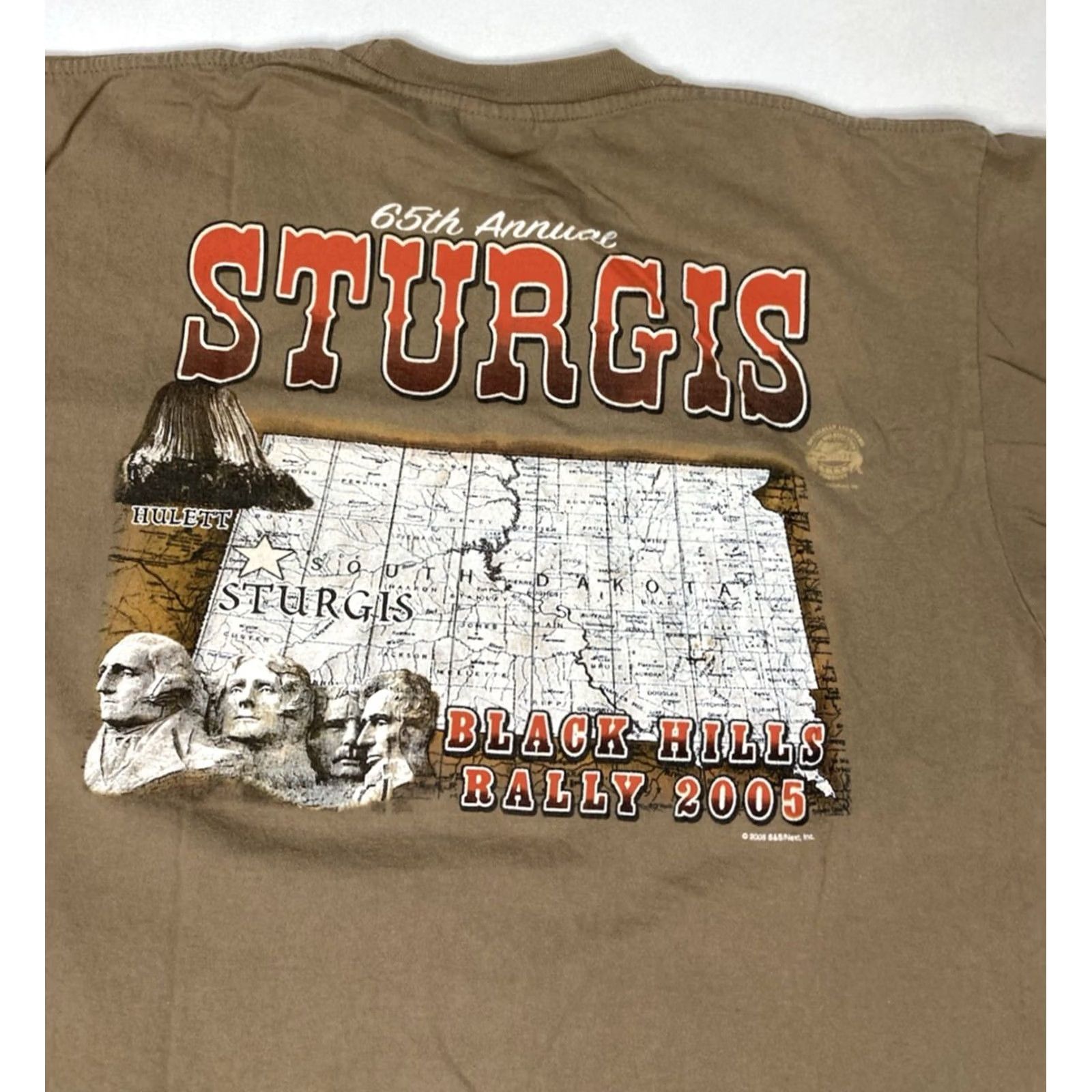Vintage VINTAGE Sturgis Black Hills Rally 2005 Graphic T-shirt Men Large Motorcycle Shirt XL Brown Cotton Crew Neck Short Sleeve Logo All Seasons Vintage: Yes Size US XL / EU 56 / 4 - 6 Thumbnail