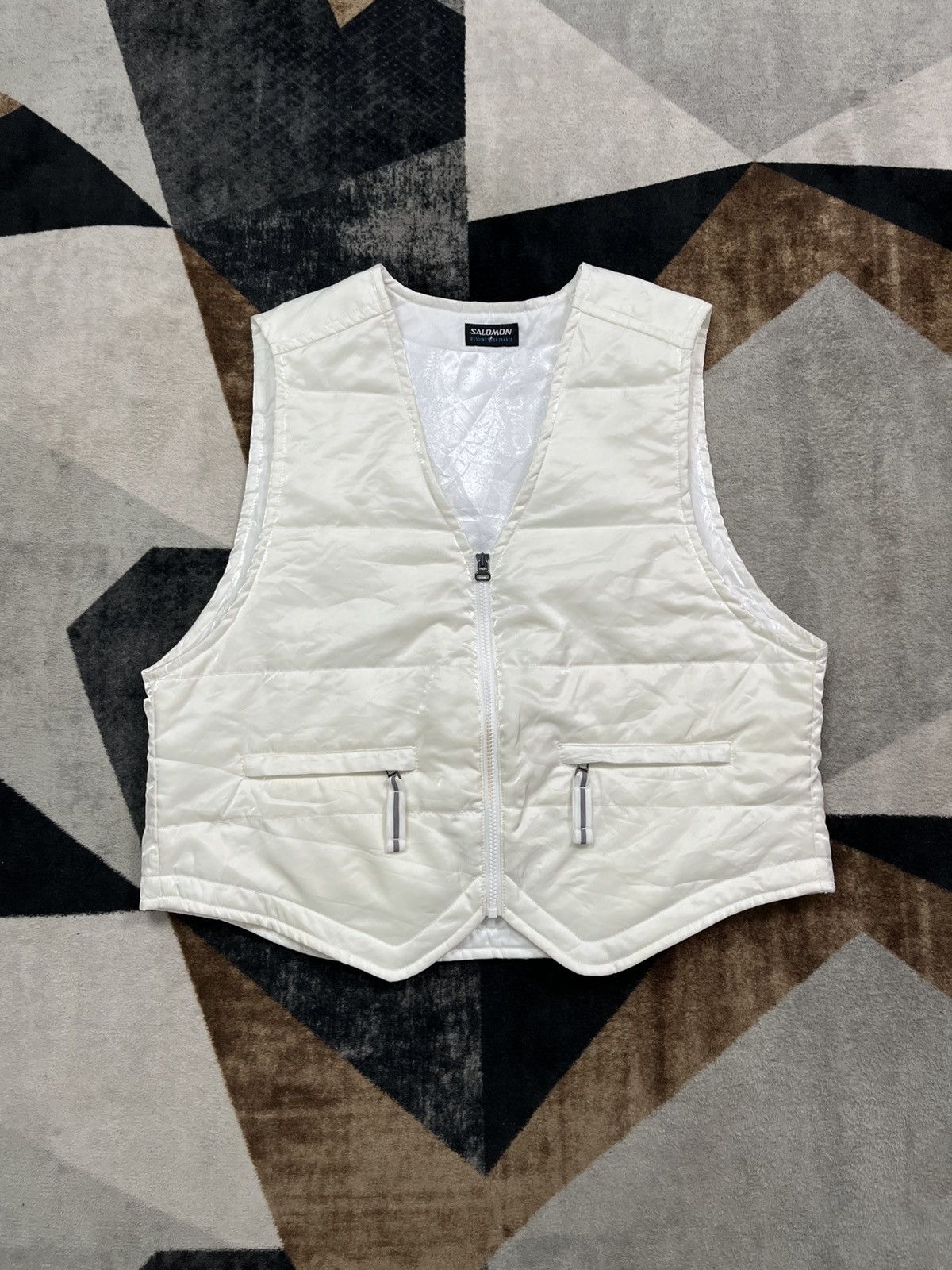 Grail 90s Salomon Gorpcore Vest Light Puffer Monogram