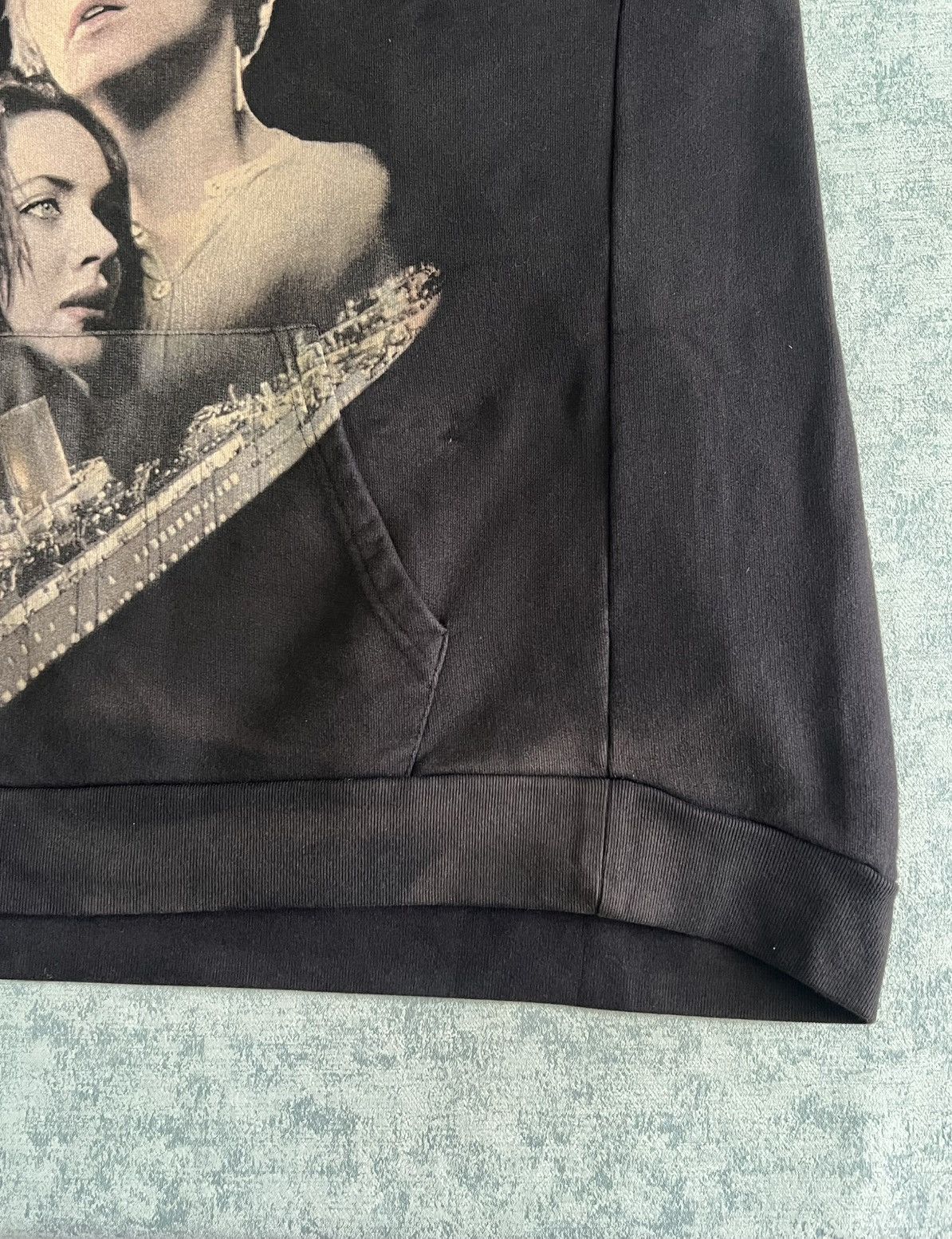 Vetements Coming Soon Titanic ‘thick version’ Hoodie Size US M / EU 48-50 / 2 - 8 Thumbnail