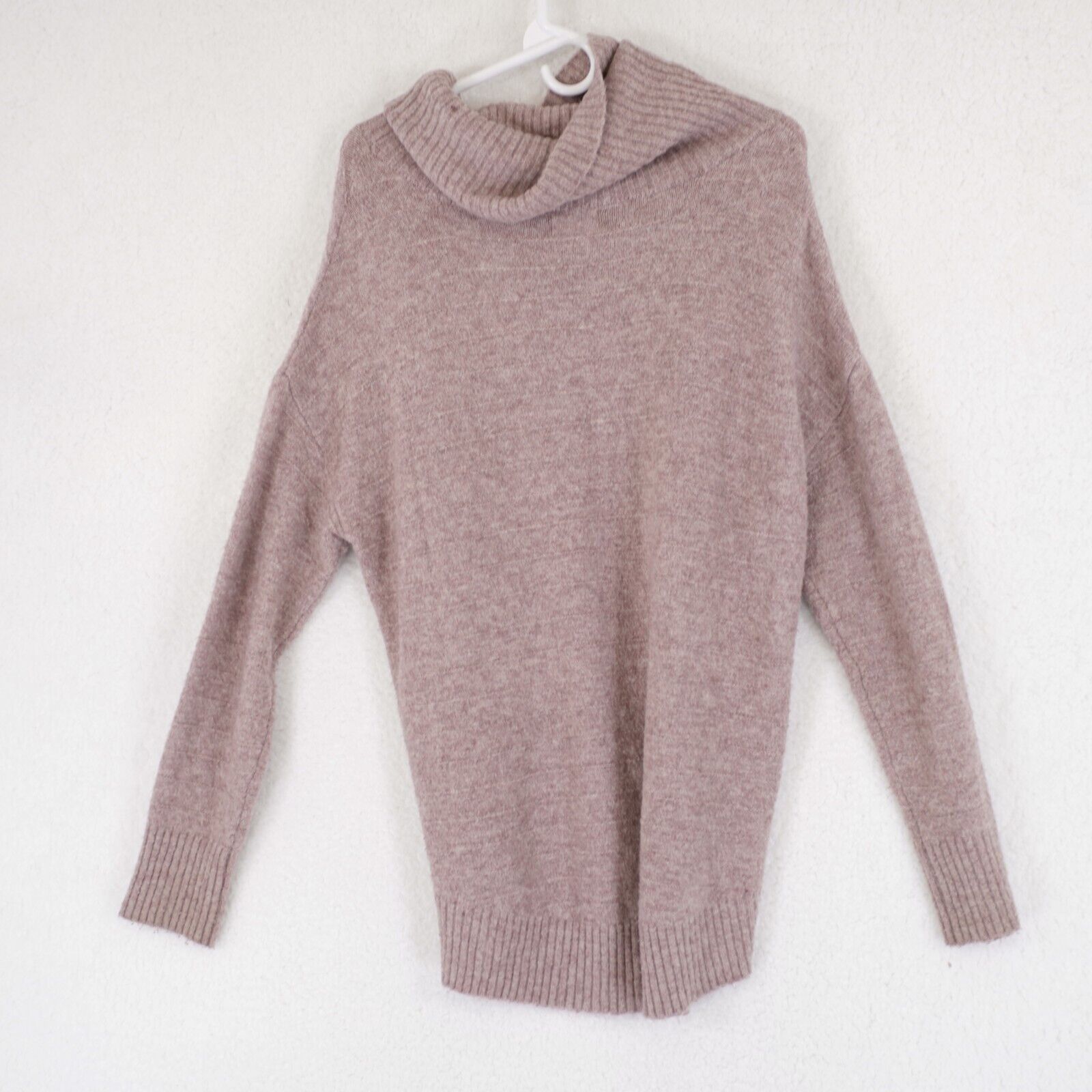 Old Navy Old Navy Purple Cowl Neck Ribbed Small Sweater Acrylic Nylon Size S / US 4 / IT 40 - 4 Thumbnail