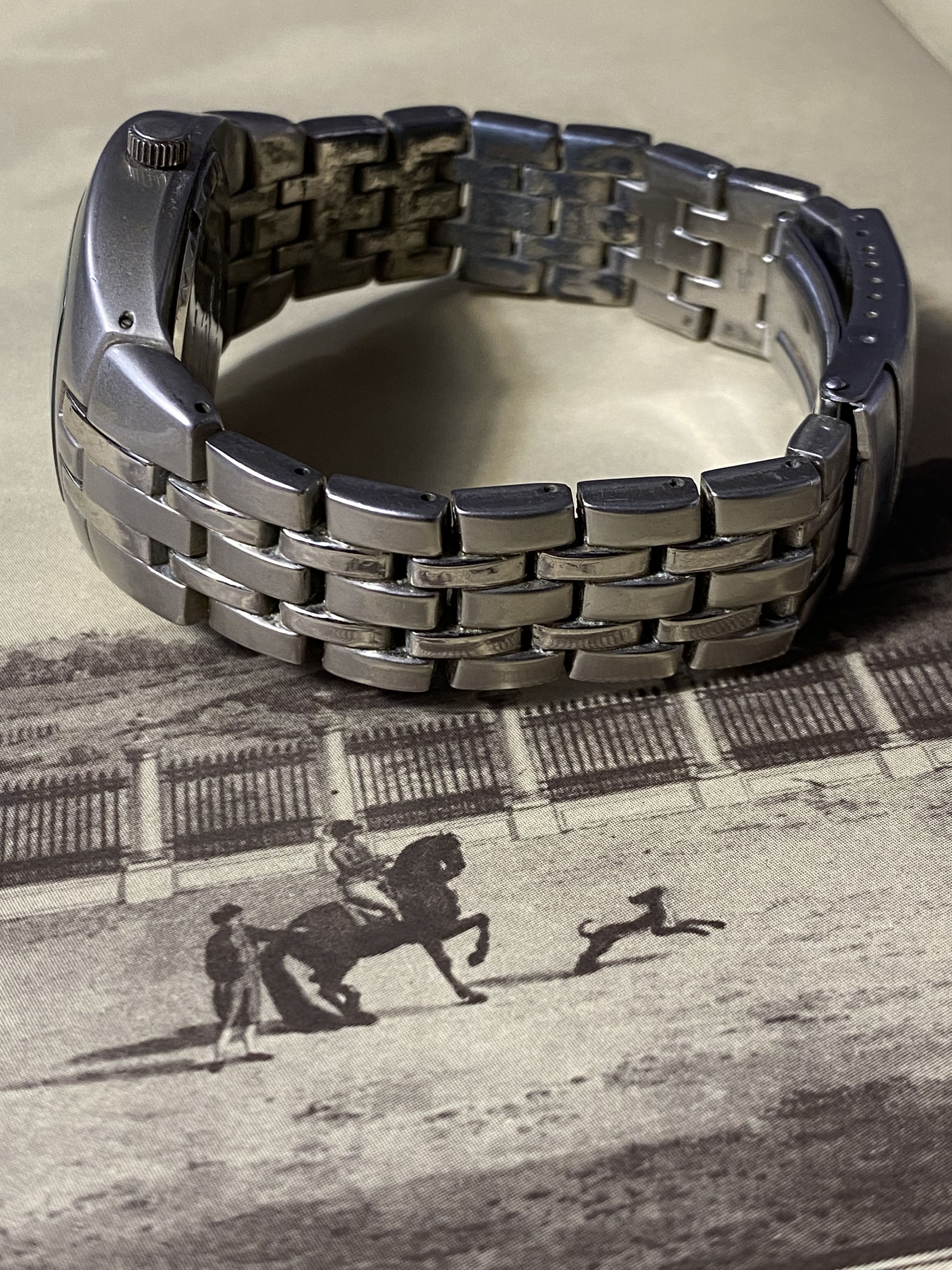 Japanese Brand × Jewelry × Vintage Vintage Omax Watch - Classic & Style Size ONE SIZE - 5 Thumbnail