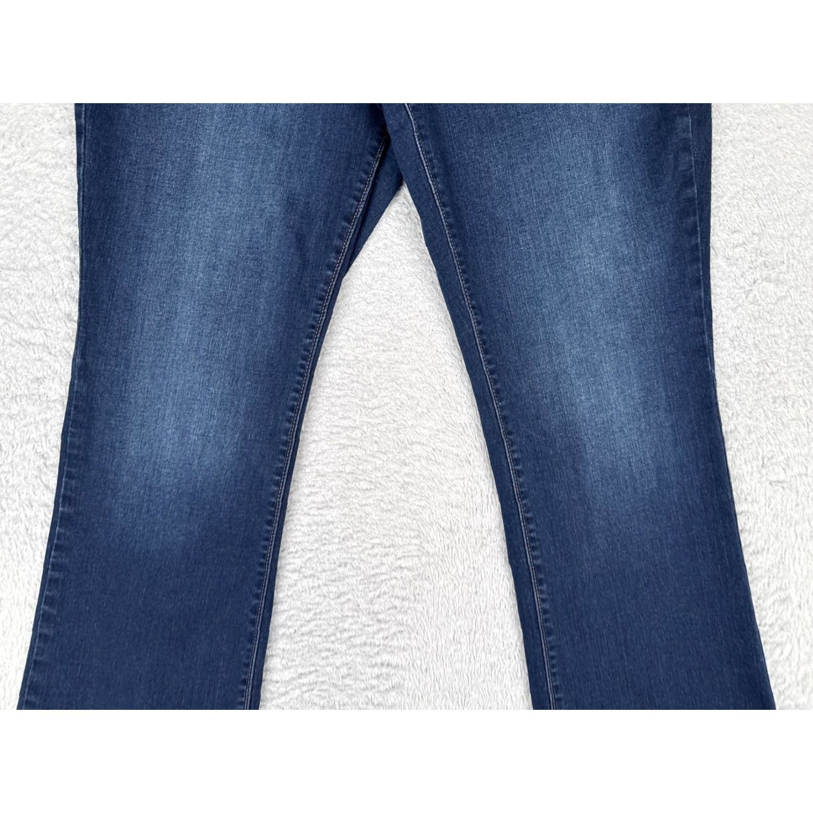 Denime Stylus Jeans Womens Bootcut 16 Blue Dark Wash Mid Rise Stretch 34x32 Denim 5-Pocket Zipper Button Regular Blue, USA Theme Mens? Size 38" / US 16 / IT 52 - 3 Thumbnail