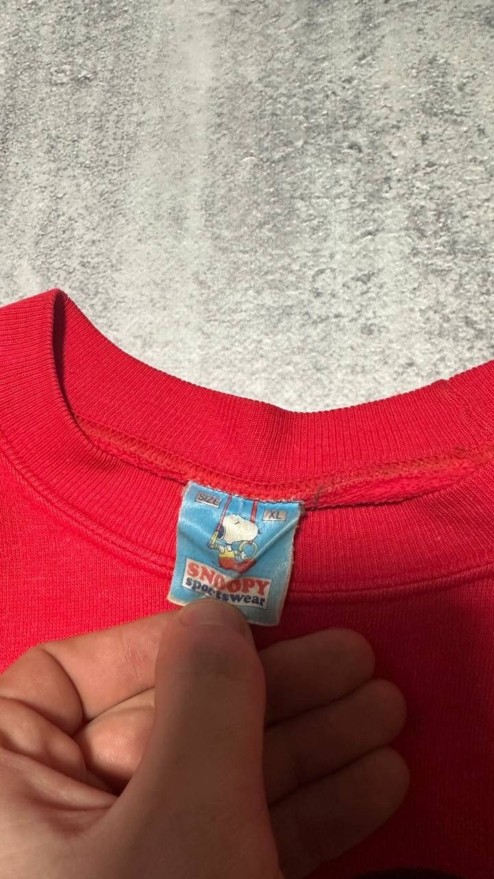 Peanuts Vintage SNOPPY Love One Another Sweatshirt Size: XL Size US XL / EU 56 / 4 - 3 Thumbnail